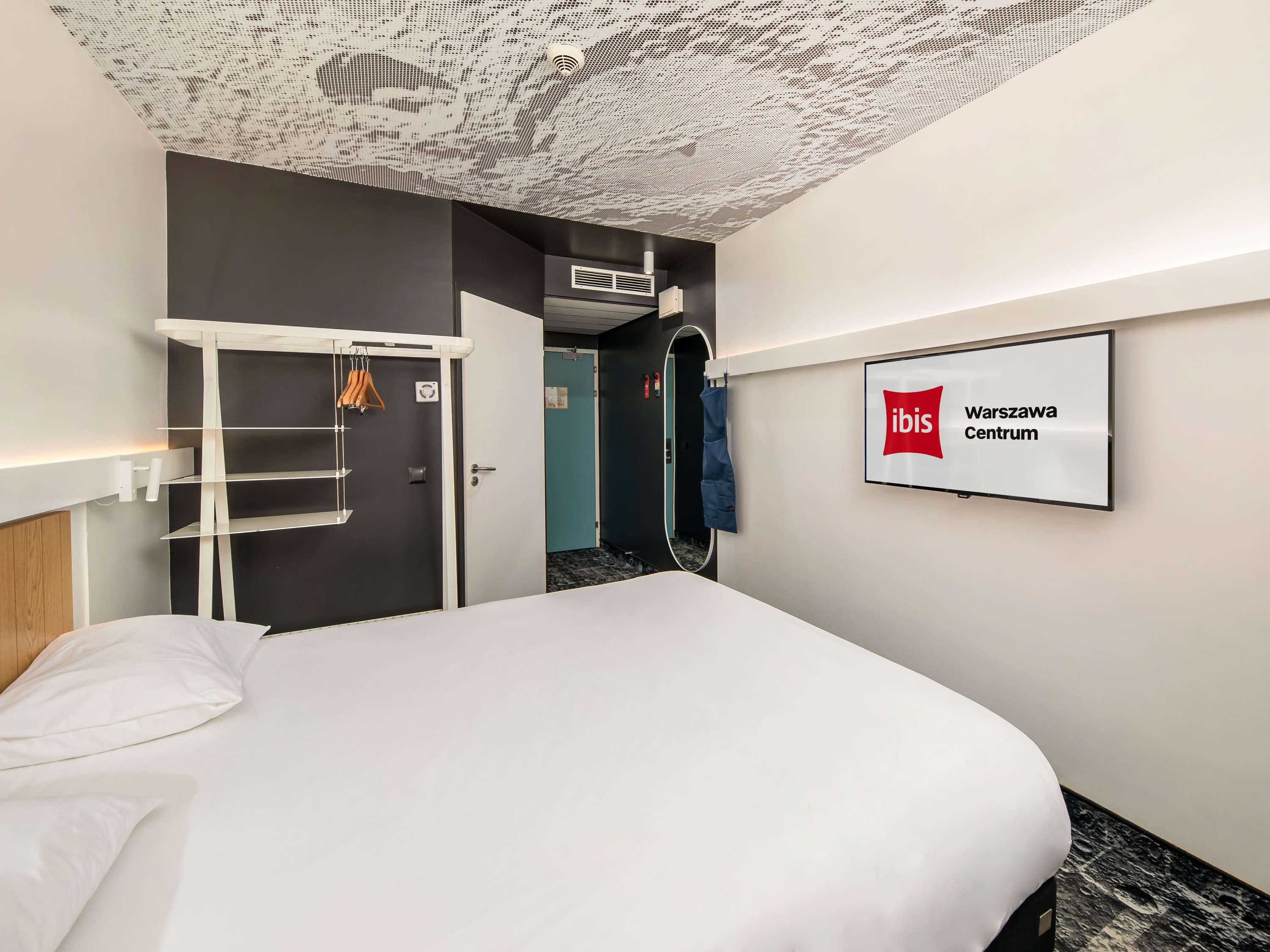 ibis Warszawa Centrum by null