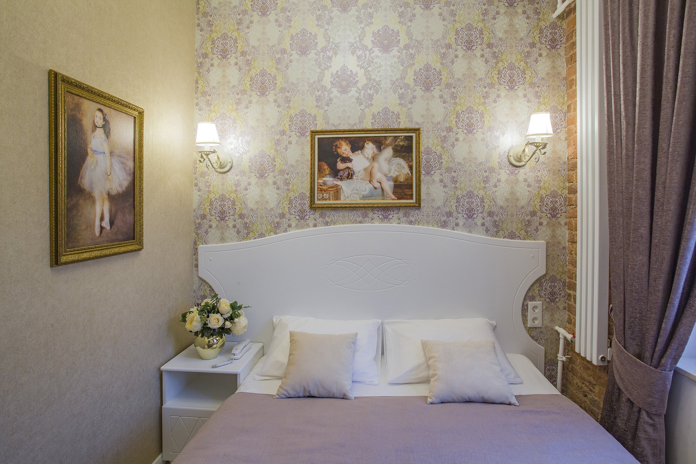 Catherine Art Hotel by null