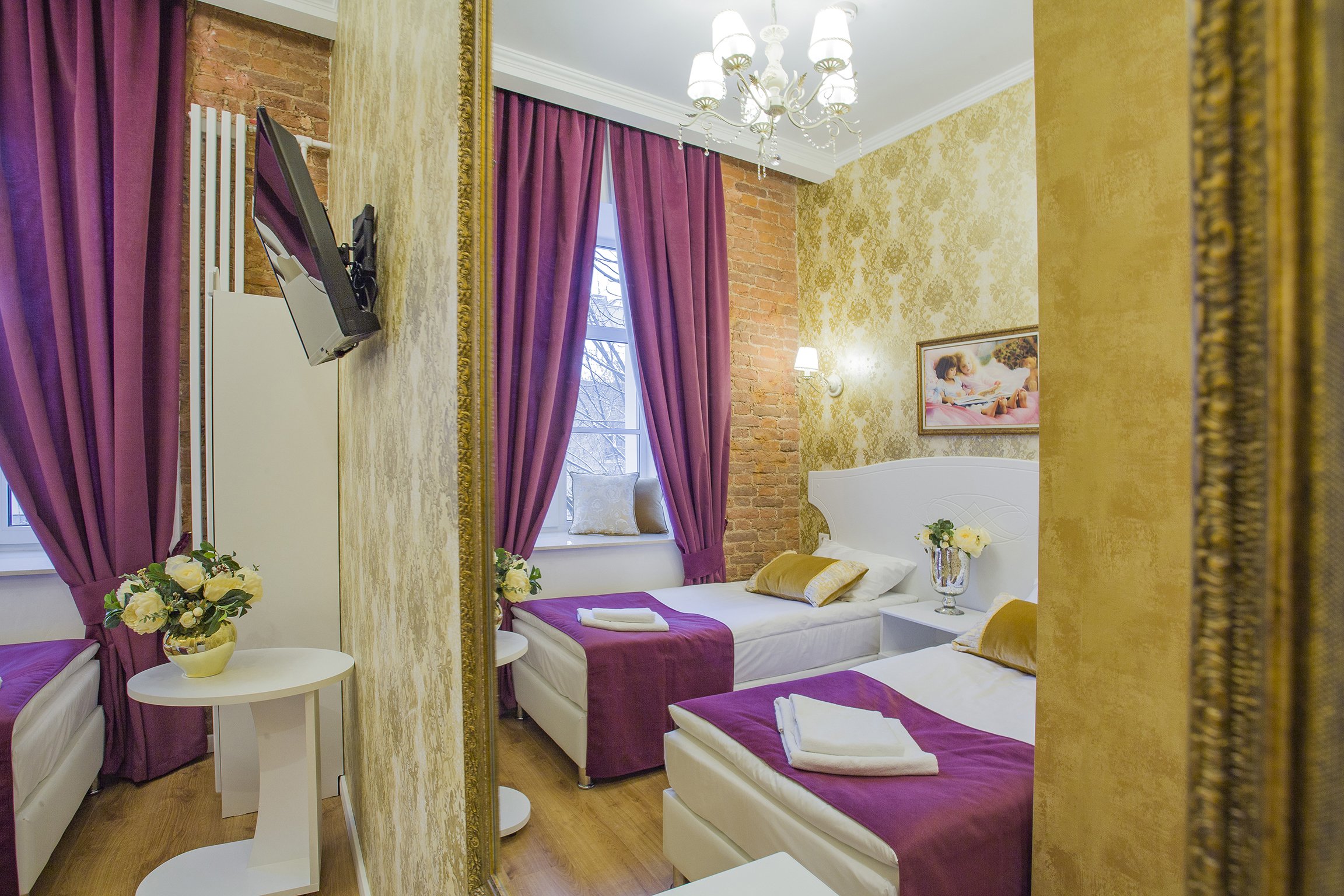 Catherine Art Hotel by null