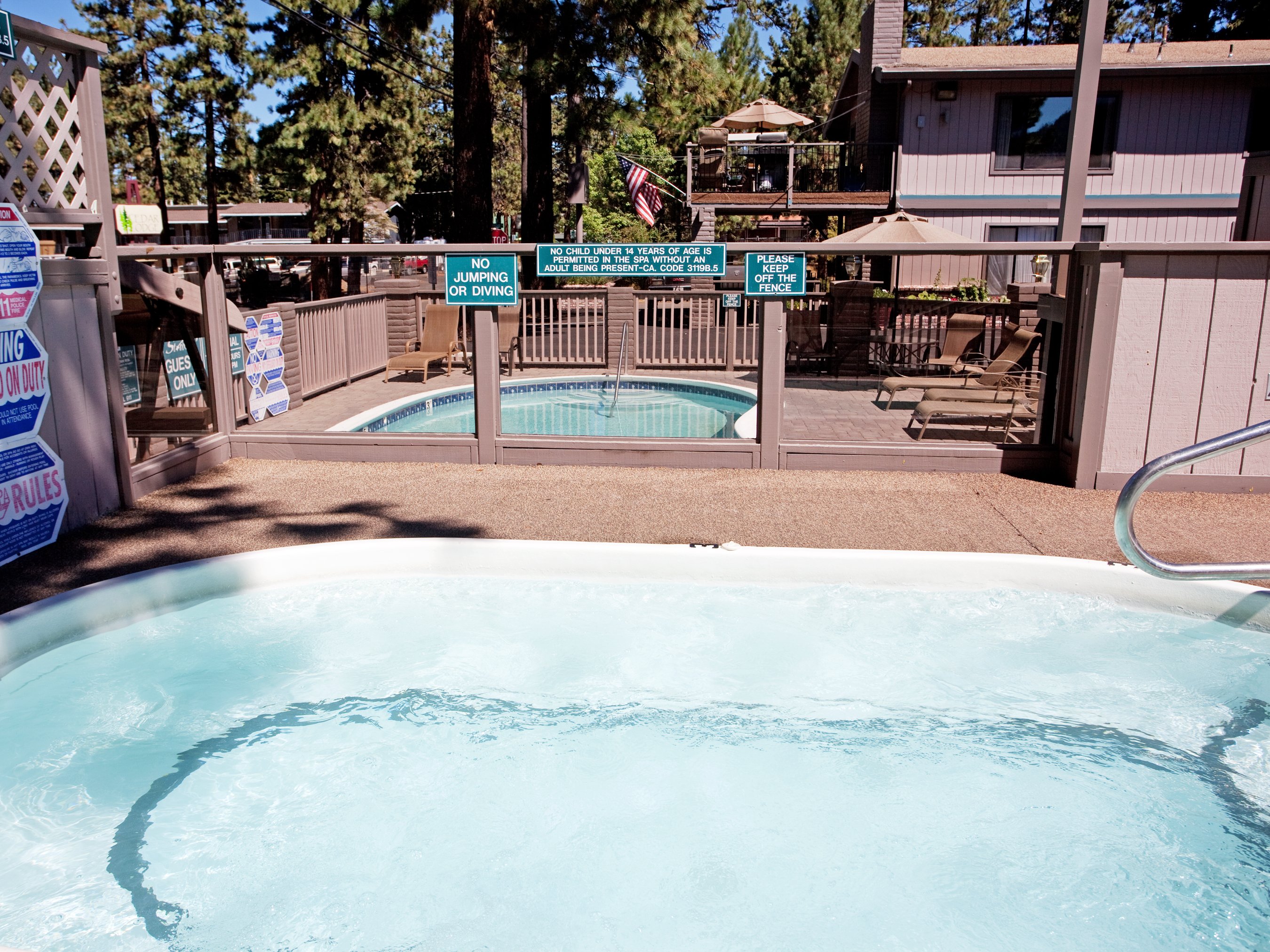 Stardust Lodge by null