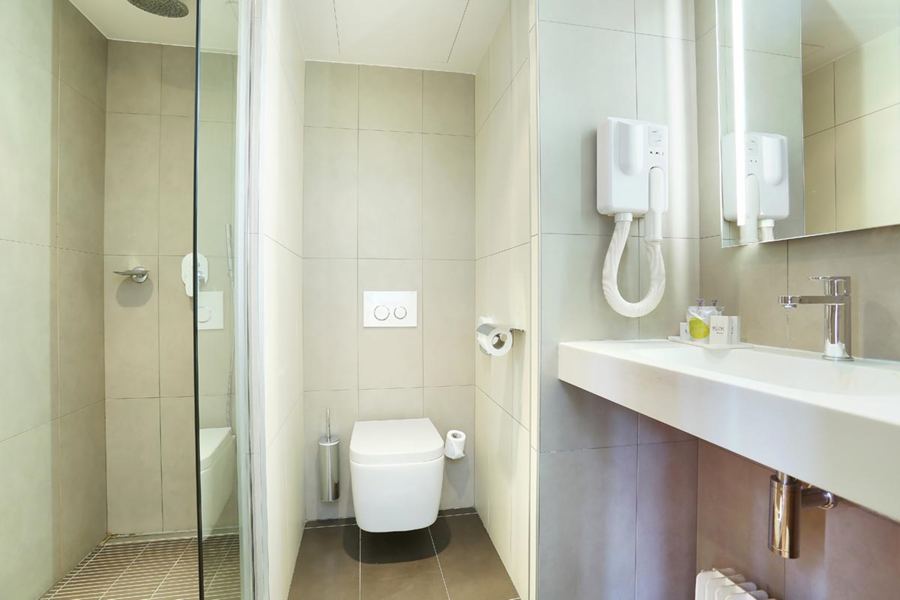 Hôtel d'Angleterre Champs-Elysées by null