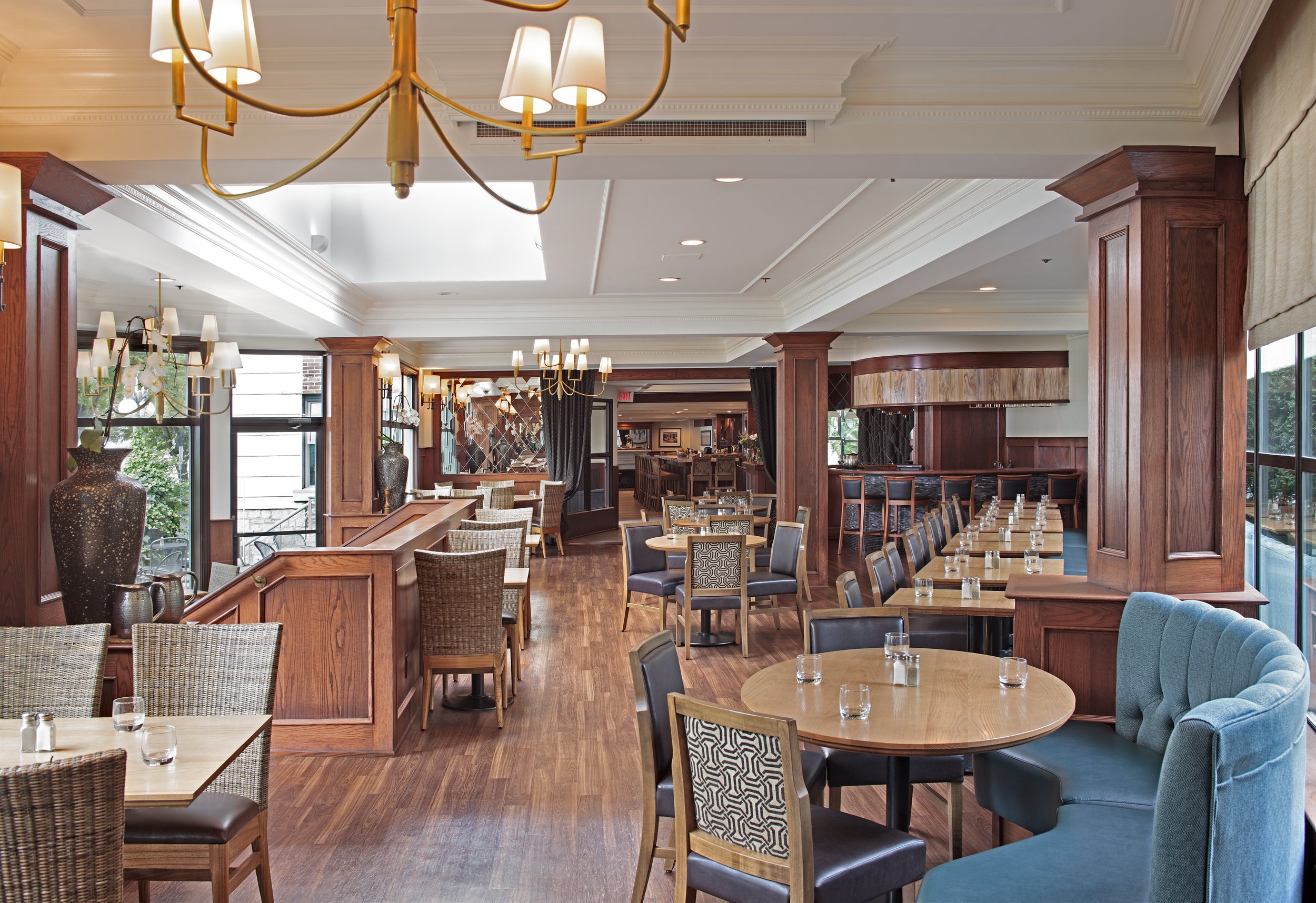 Sylvia Hotel, Restaurant and Lounge by null