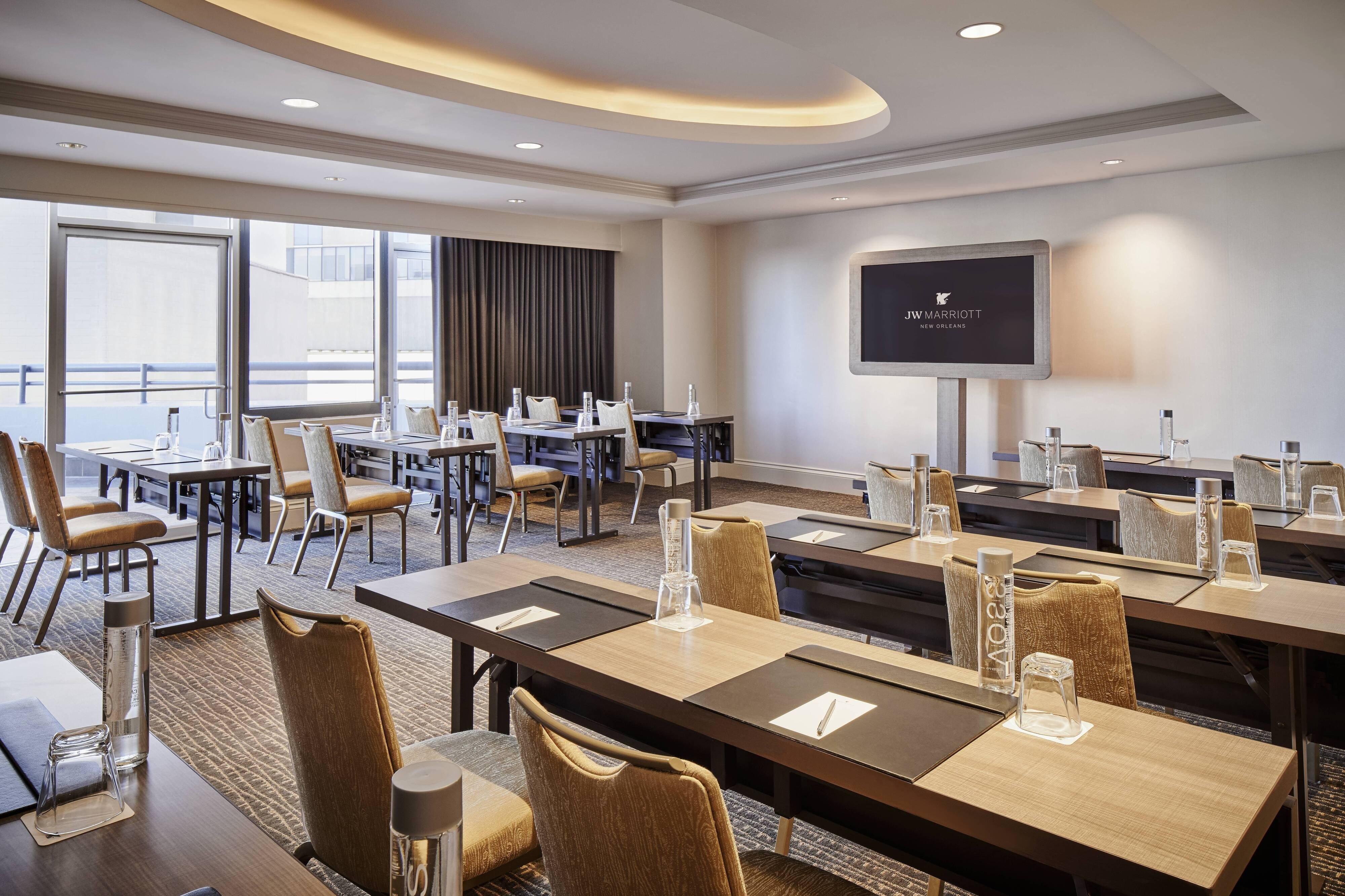 JW Marriott New Orleans by null