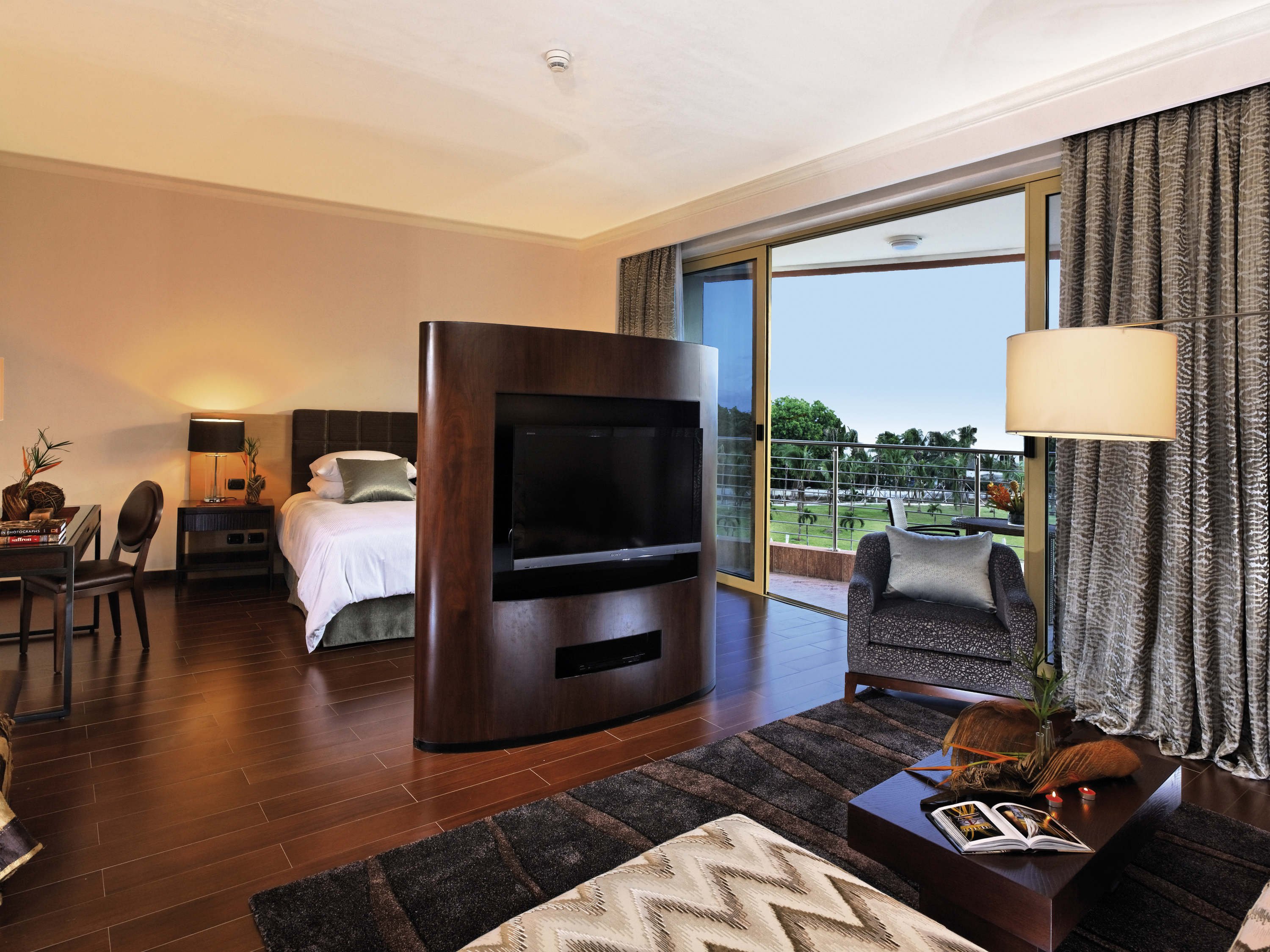 Movenpick Ambassador Hotel Accra by null