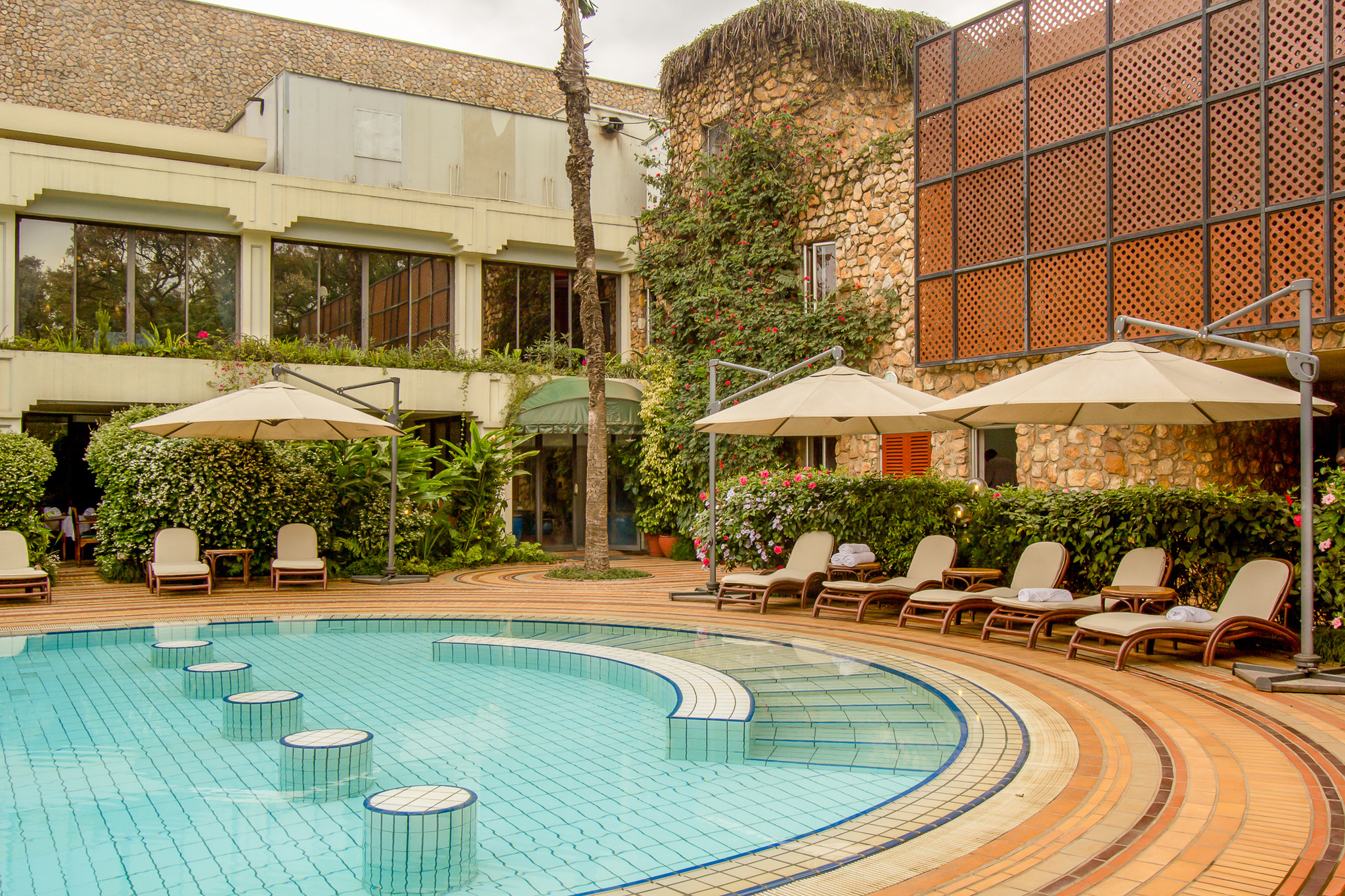 Nairobi Serena Hotel by null