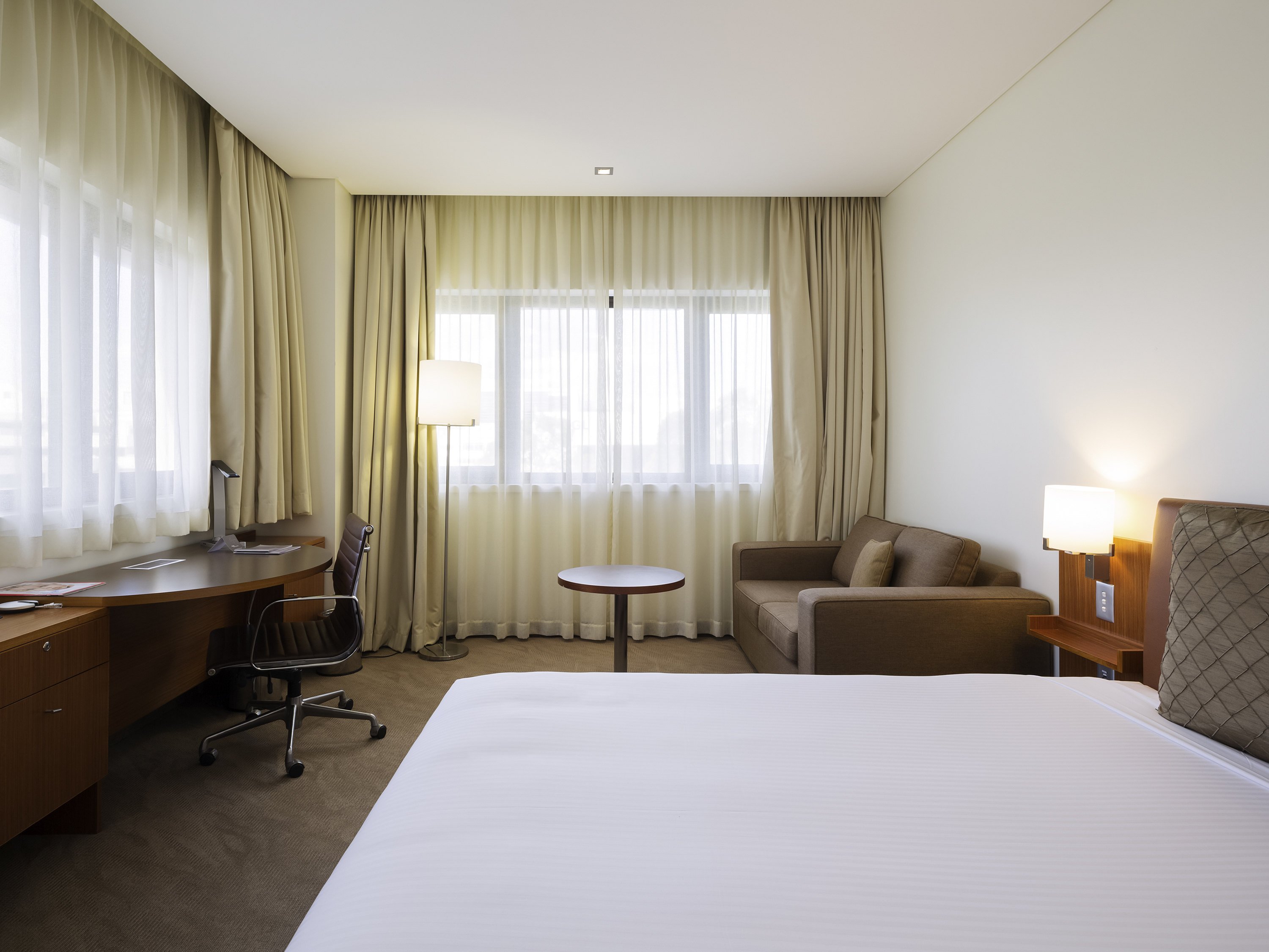 Novotel Canberra by null