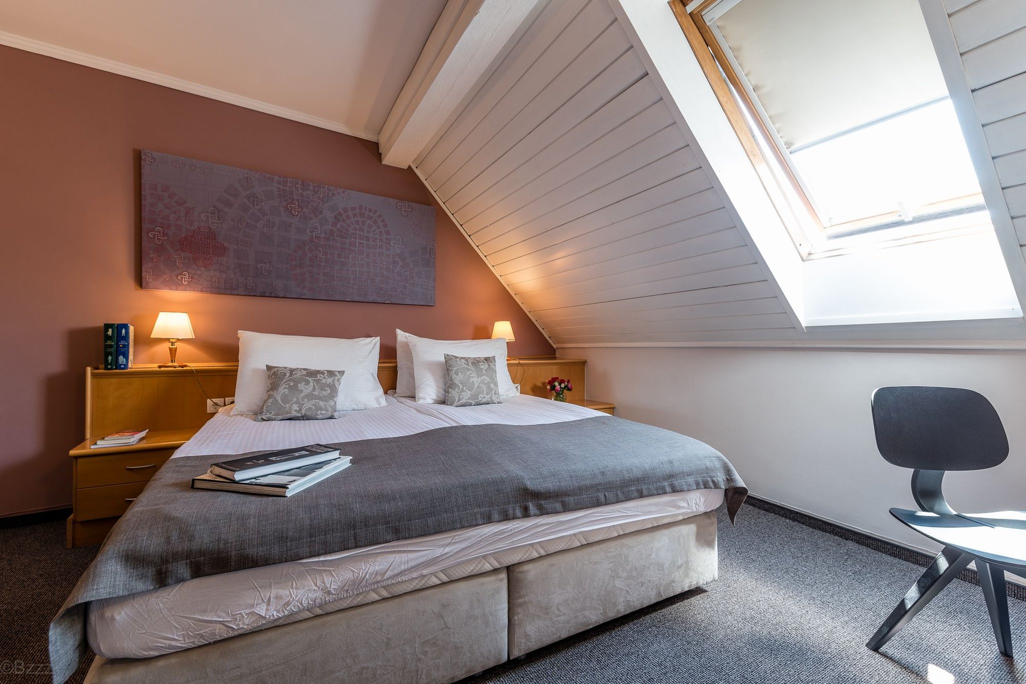 Hotel Mrak by null