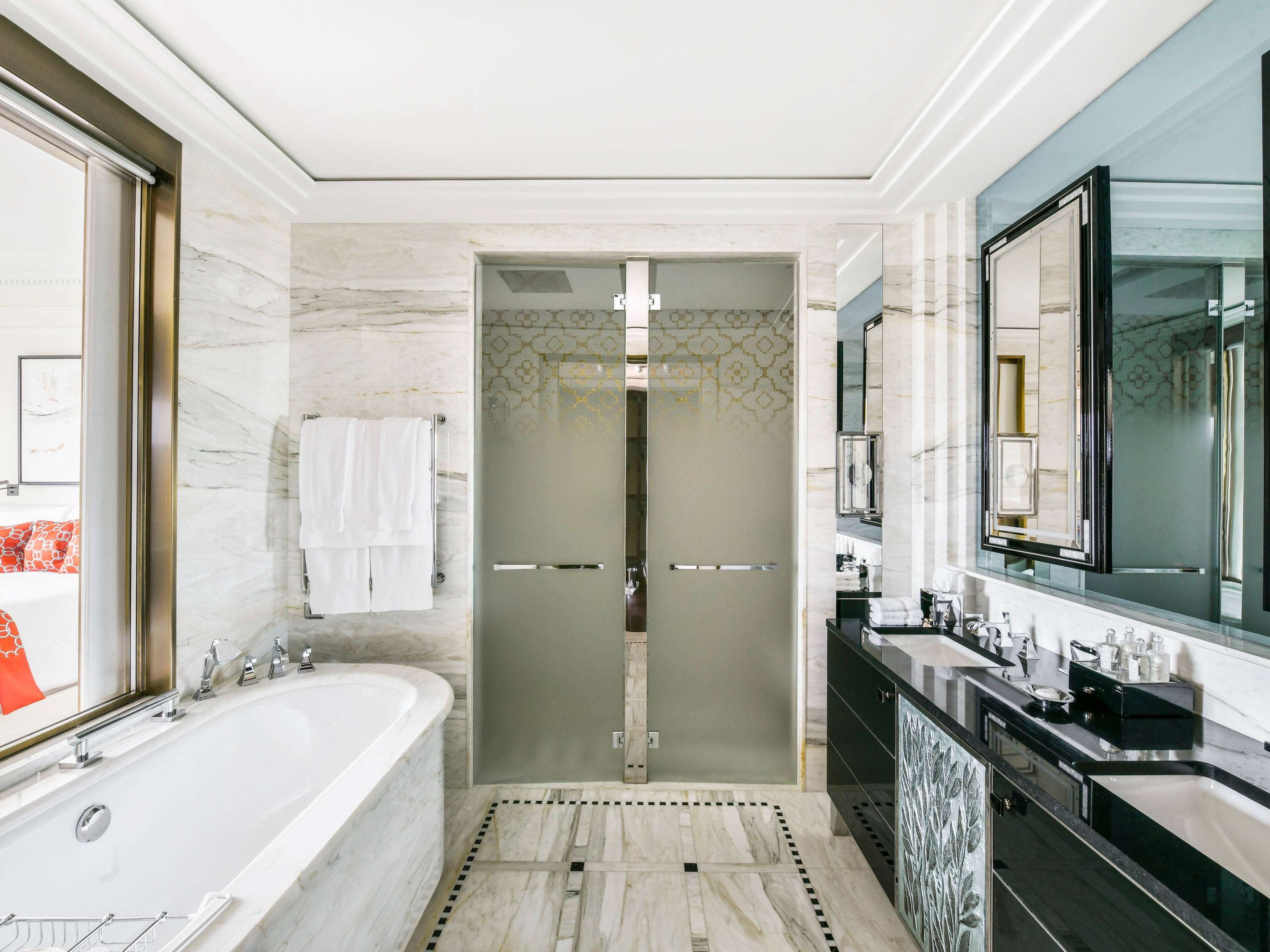 The Savoy by null