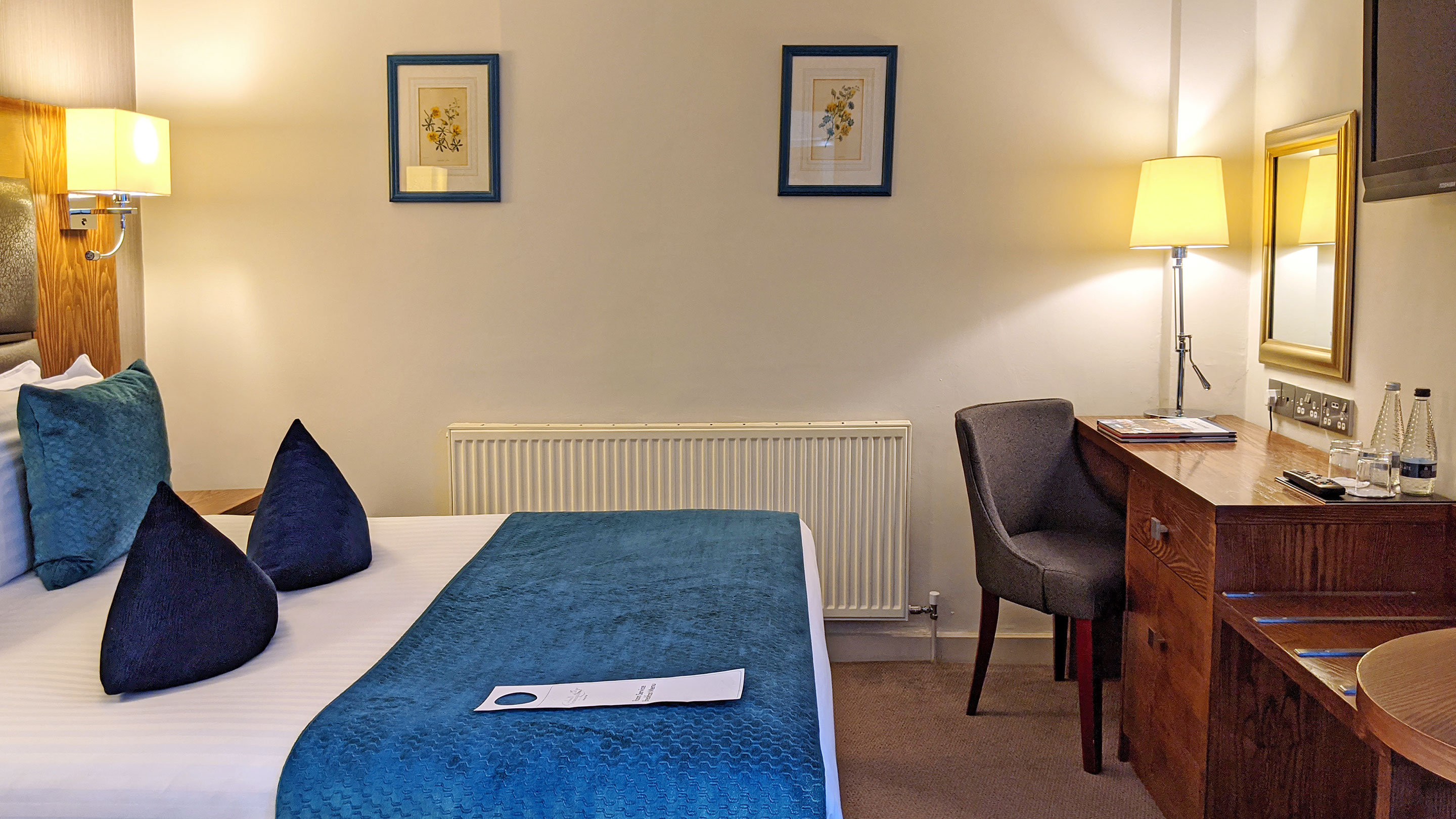 Cotswold Lodge Hotel by null