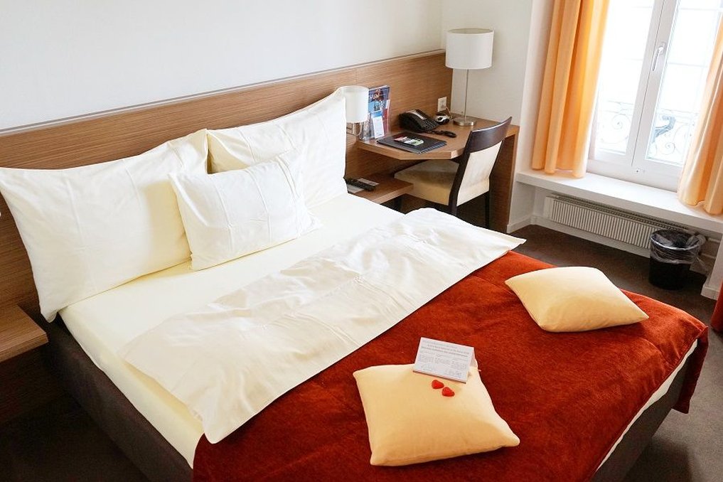 Hotel Krone Thun by null