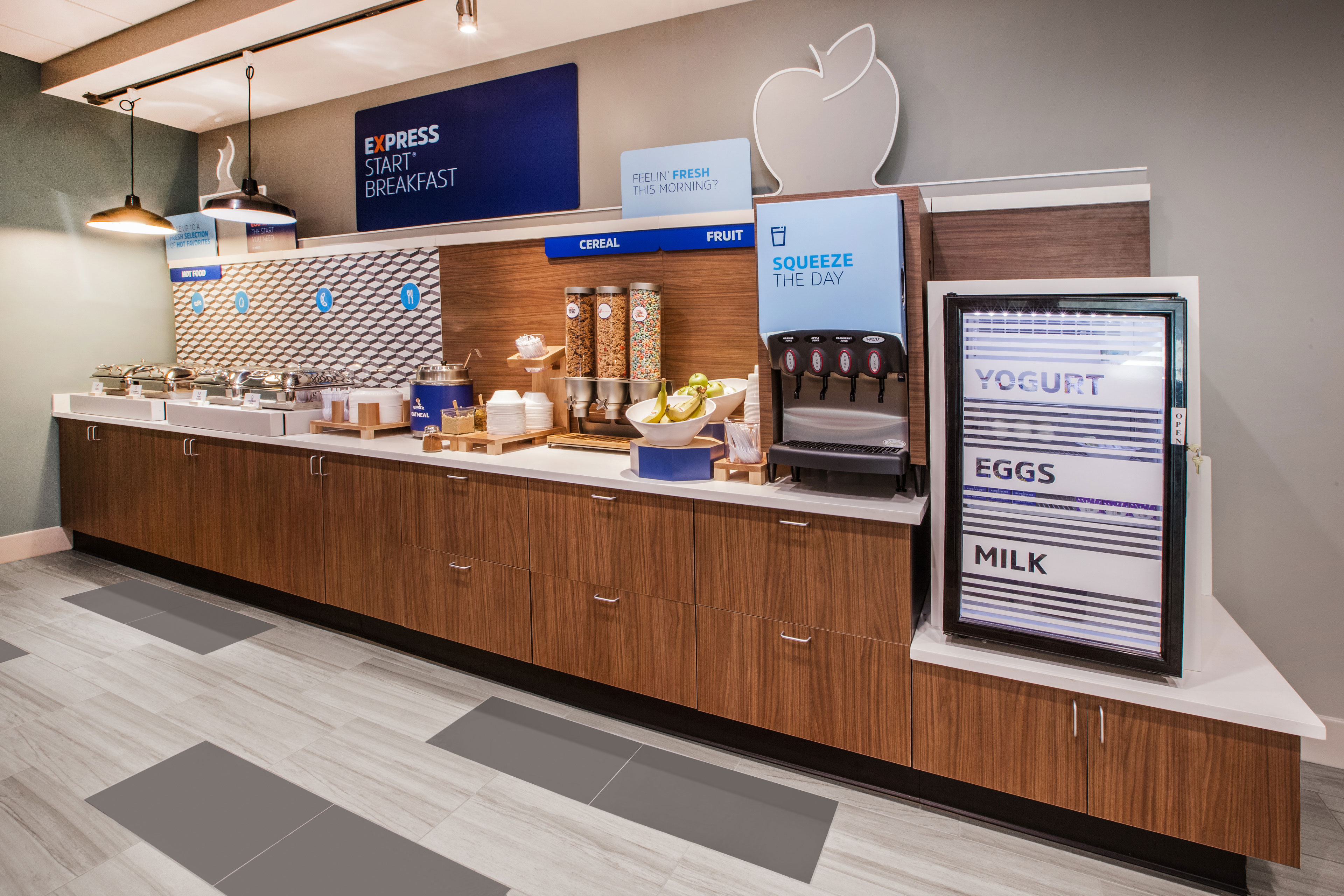 Holiday Inn Express & Suites - Denver East Hotel photo 5