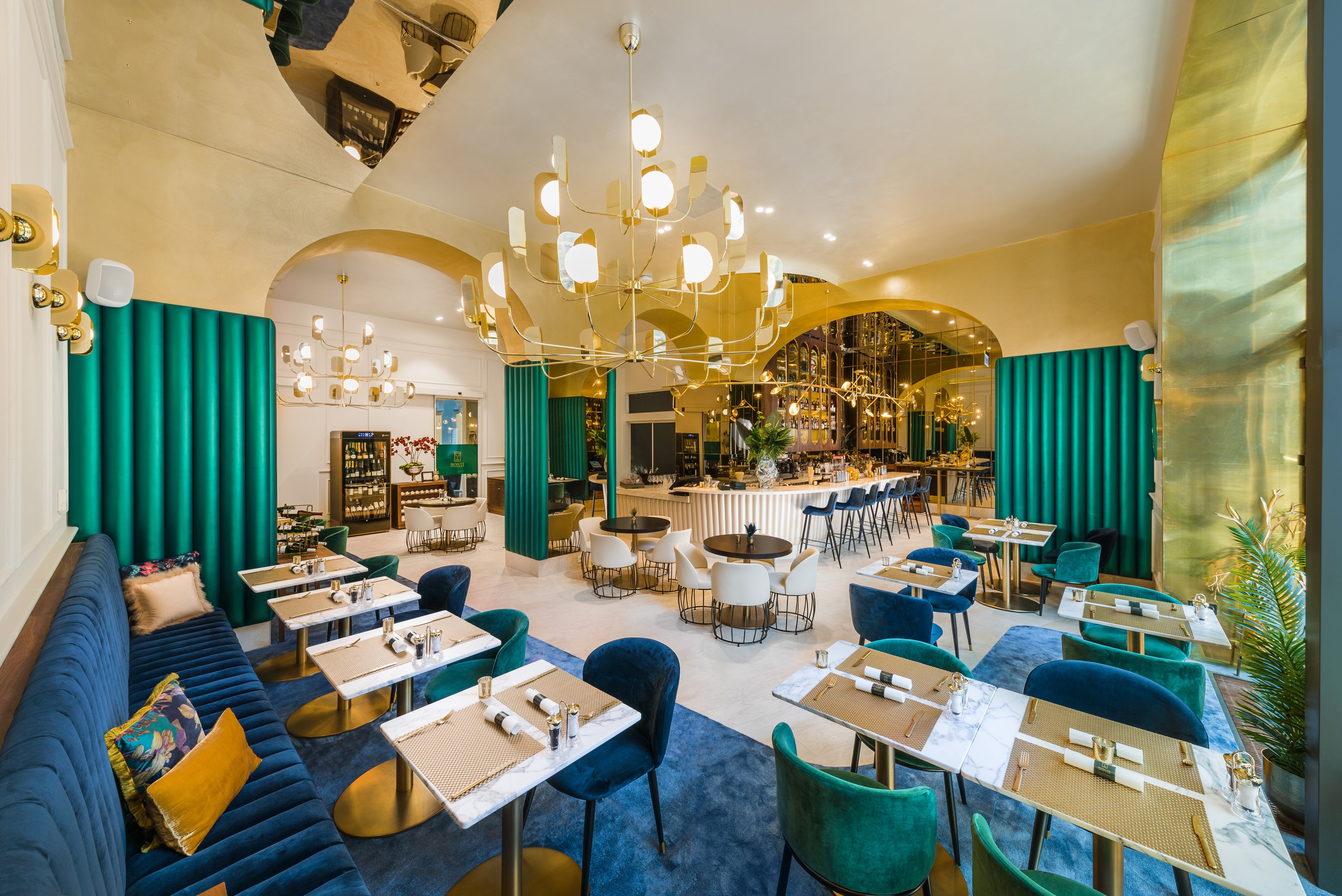 Hotel Moments Budapest by Continental Group by null