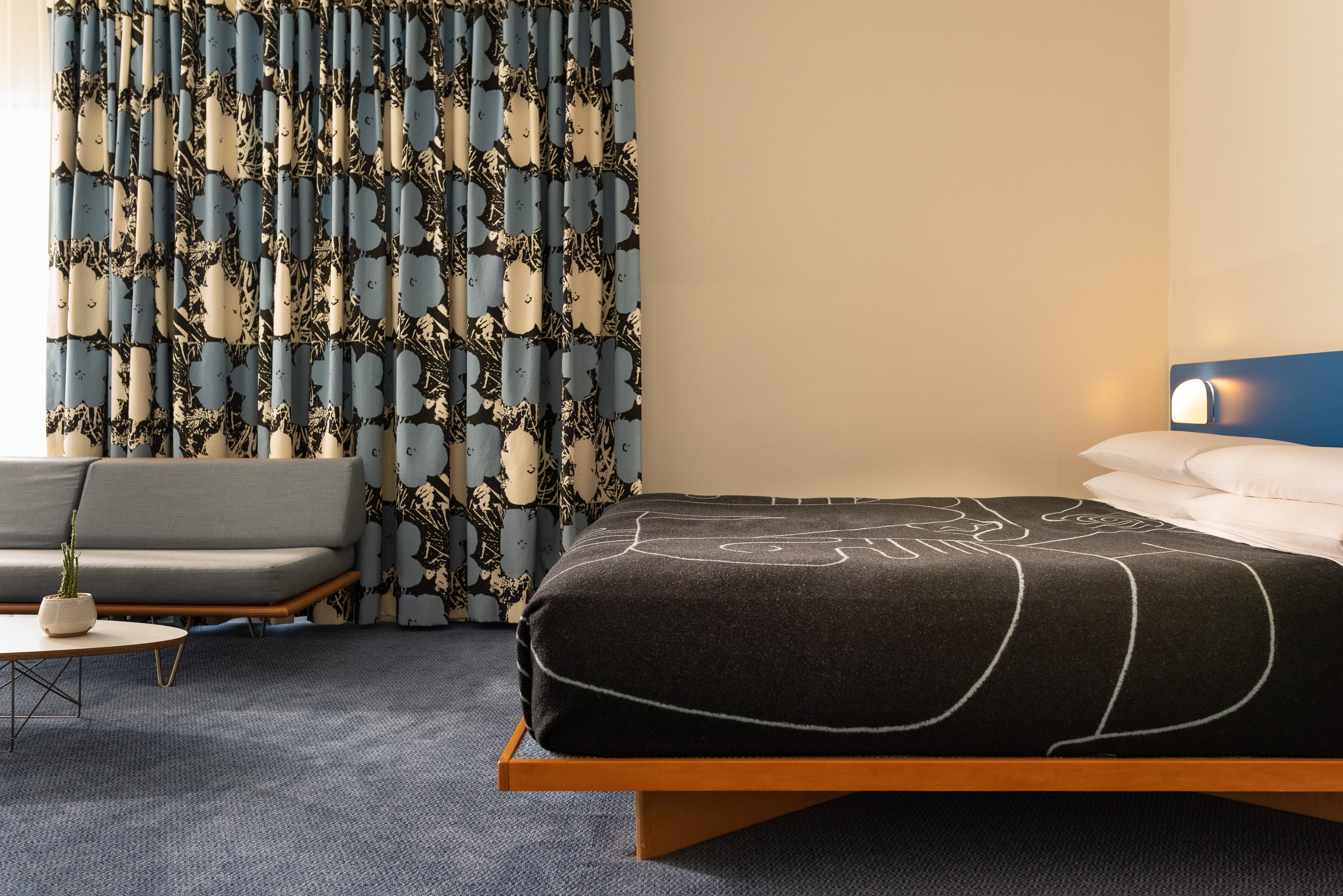The Standard, Hollywood by null