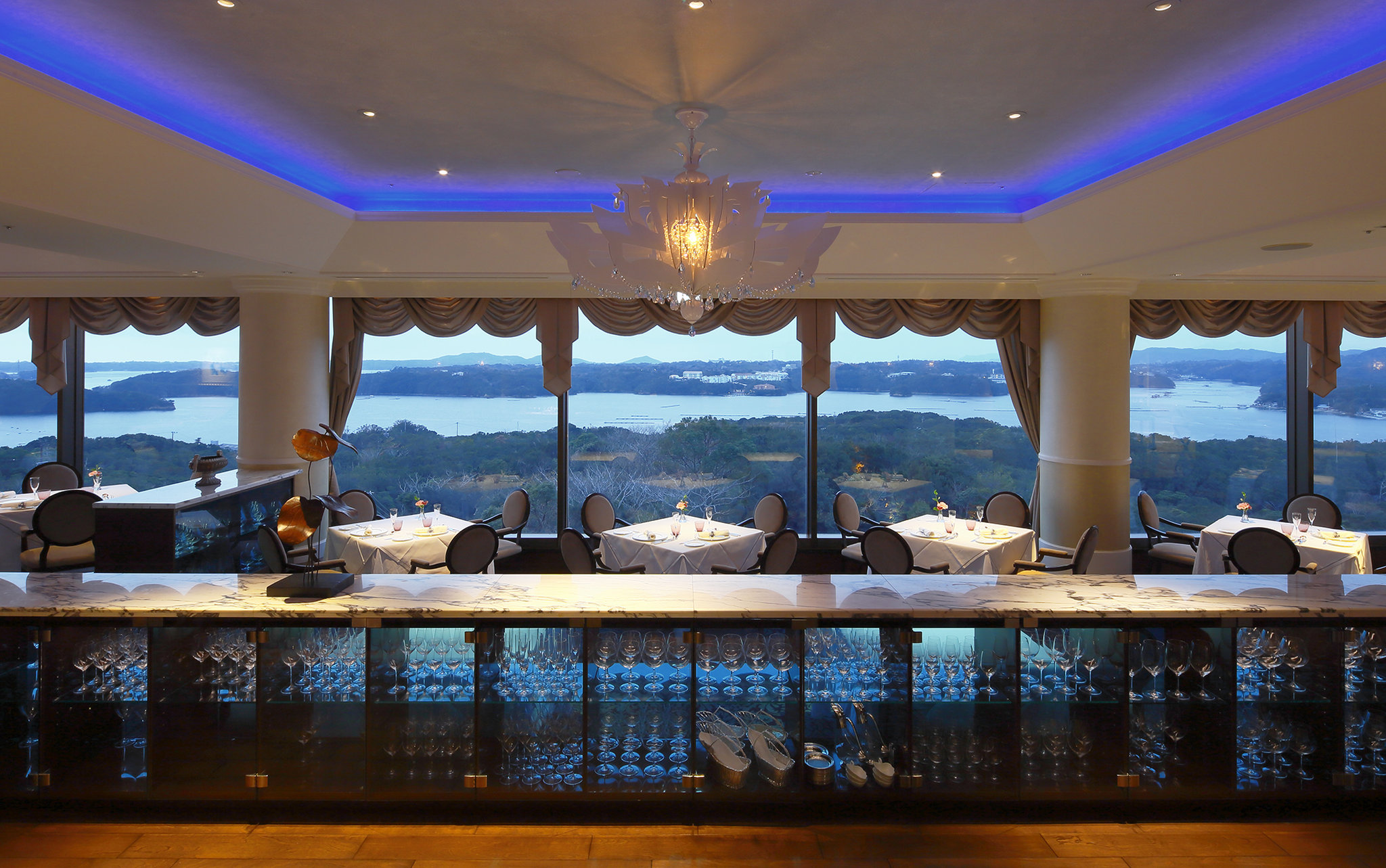 Shima Kanko Hotel The Bay Suites by null
