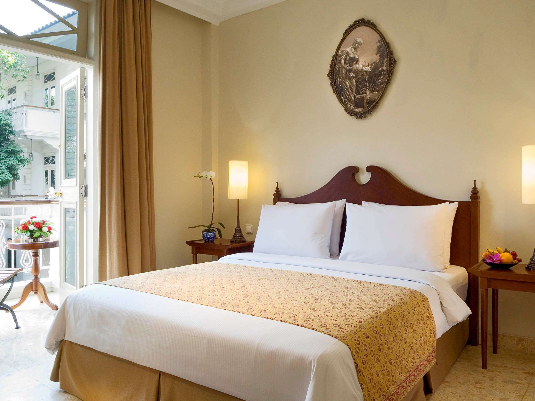 The Phoenix Hotel Yogyakarta - Handwritten Collection by null