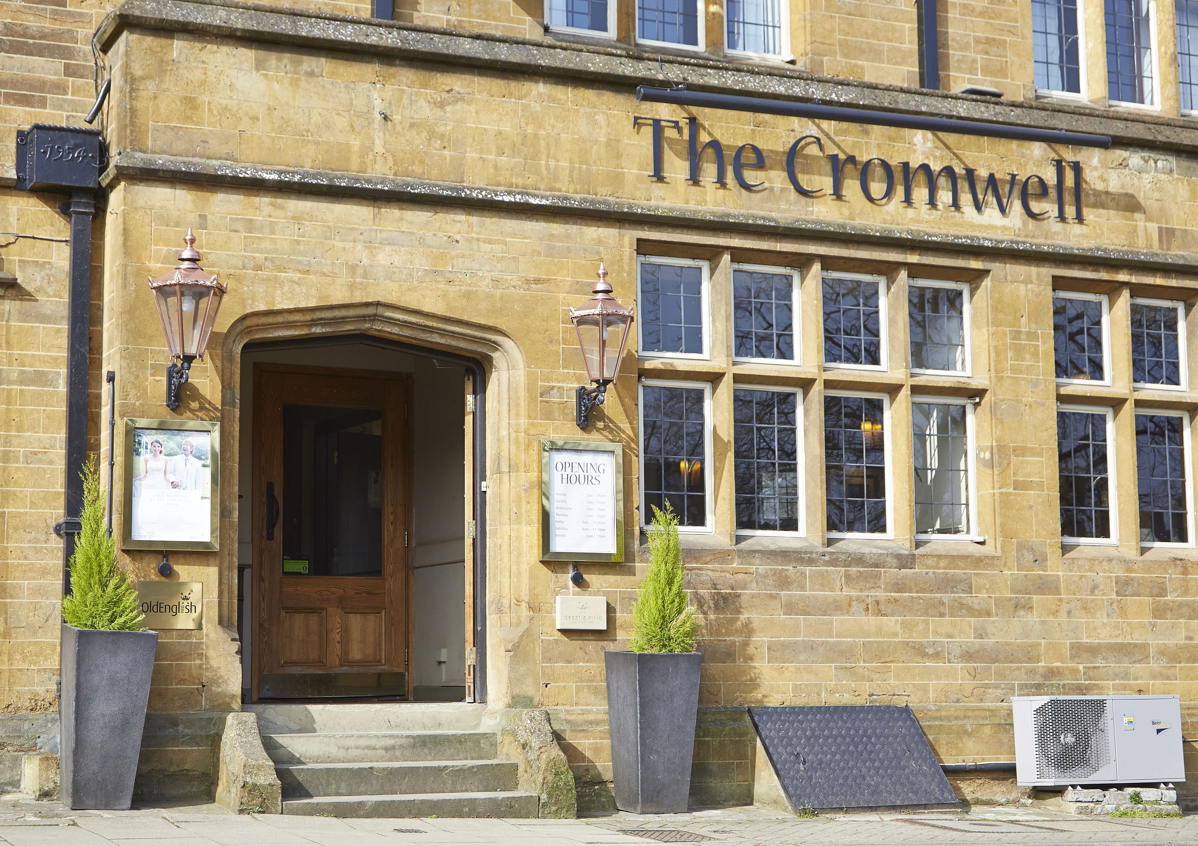 The Cromwell Lodge image
