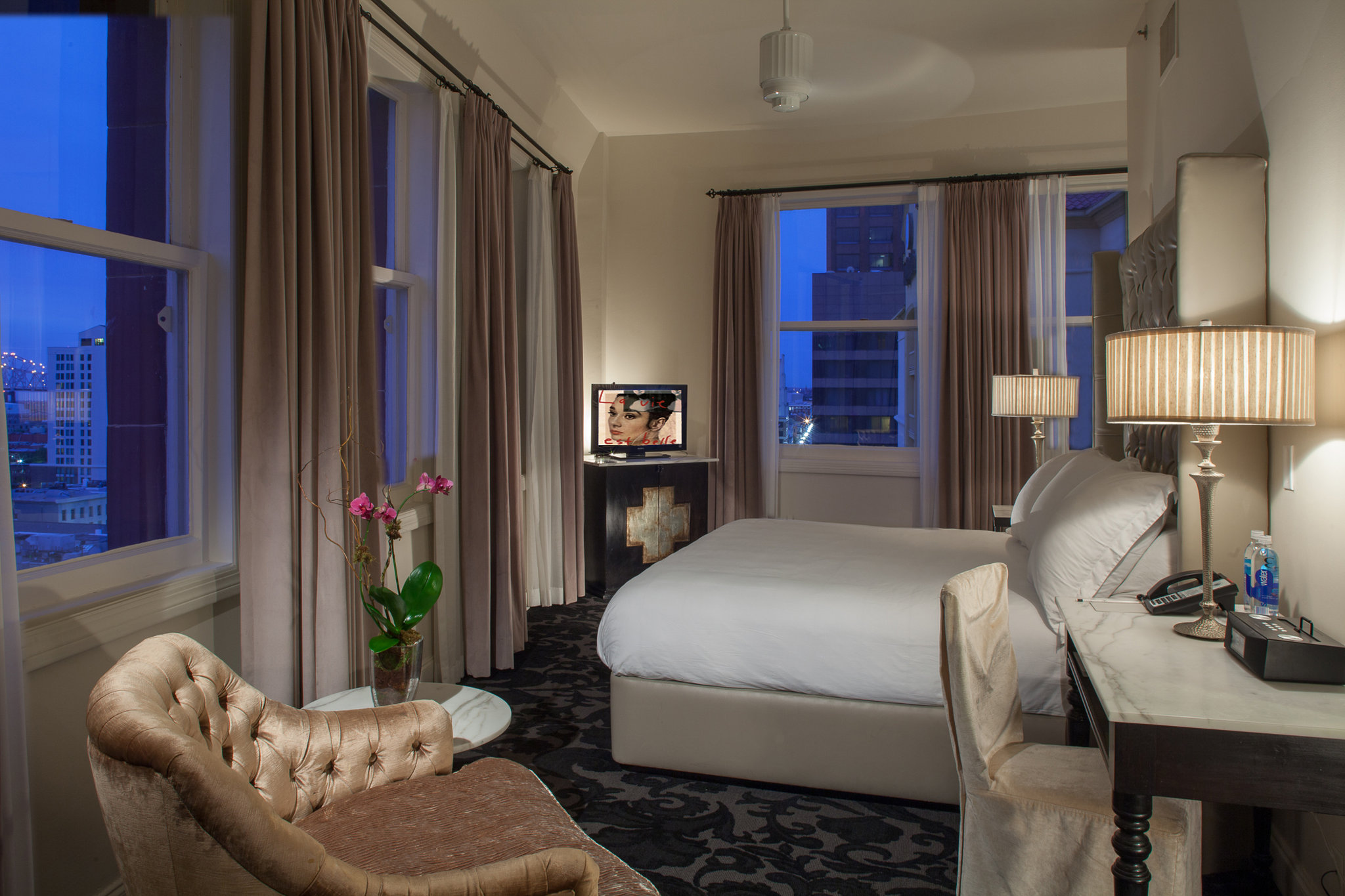 International House Hotel by null