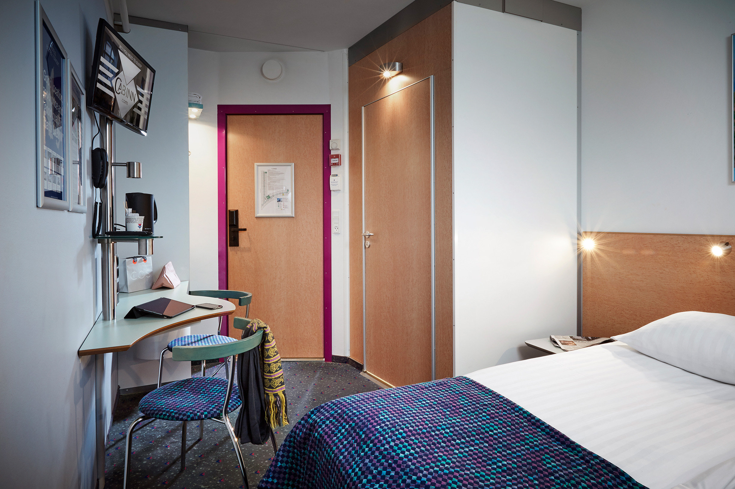 CABINN Metro Hotel by null