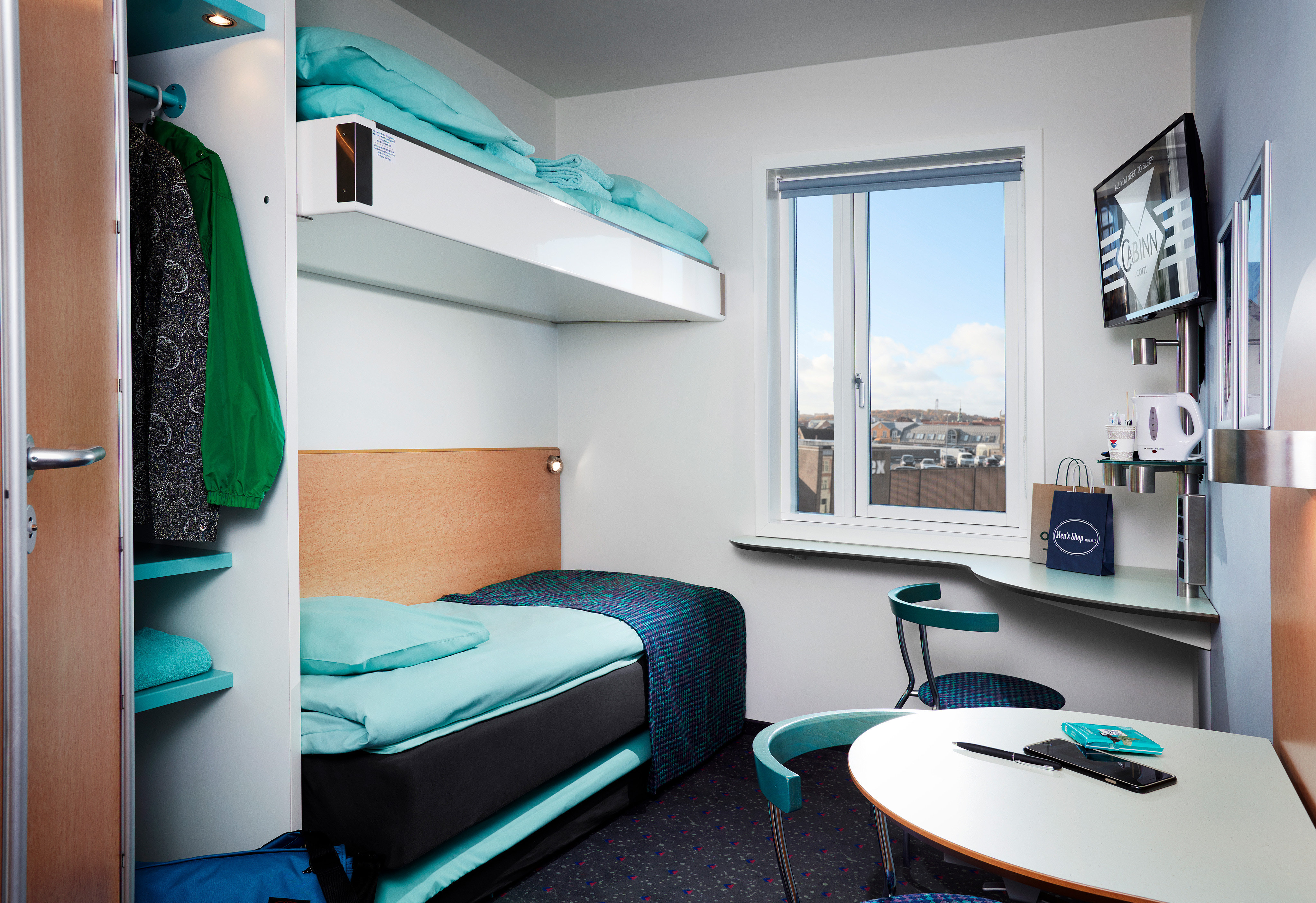 Cabinn by null