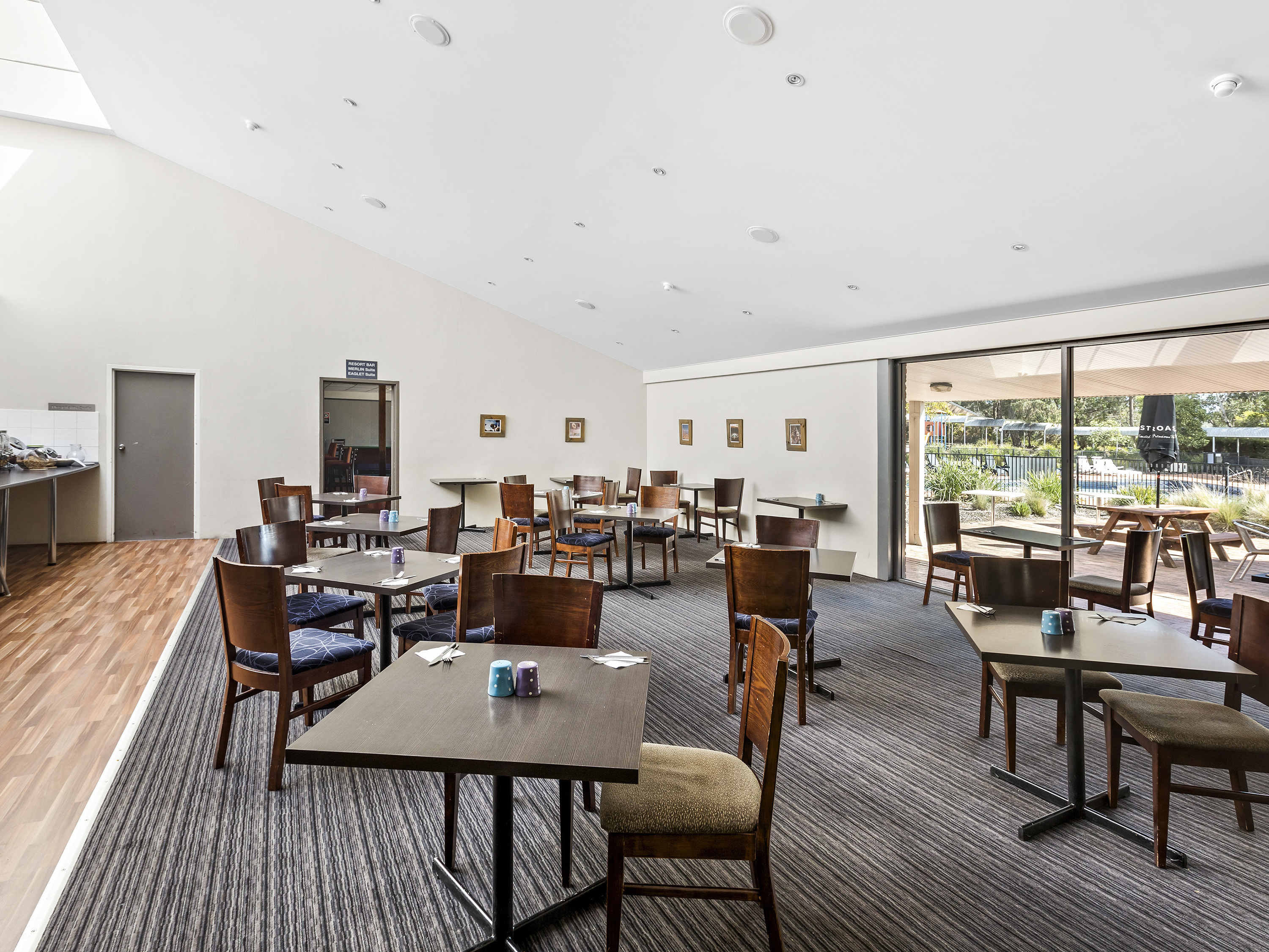 ibis Styles Canberra Eaglehawk by null