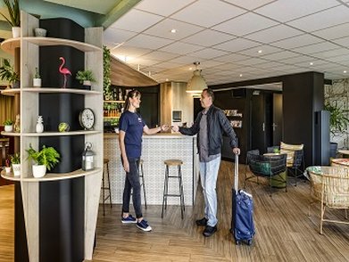 ibis Styles Lausanne Center Mad House by null