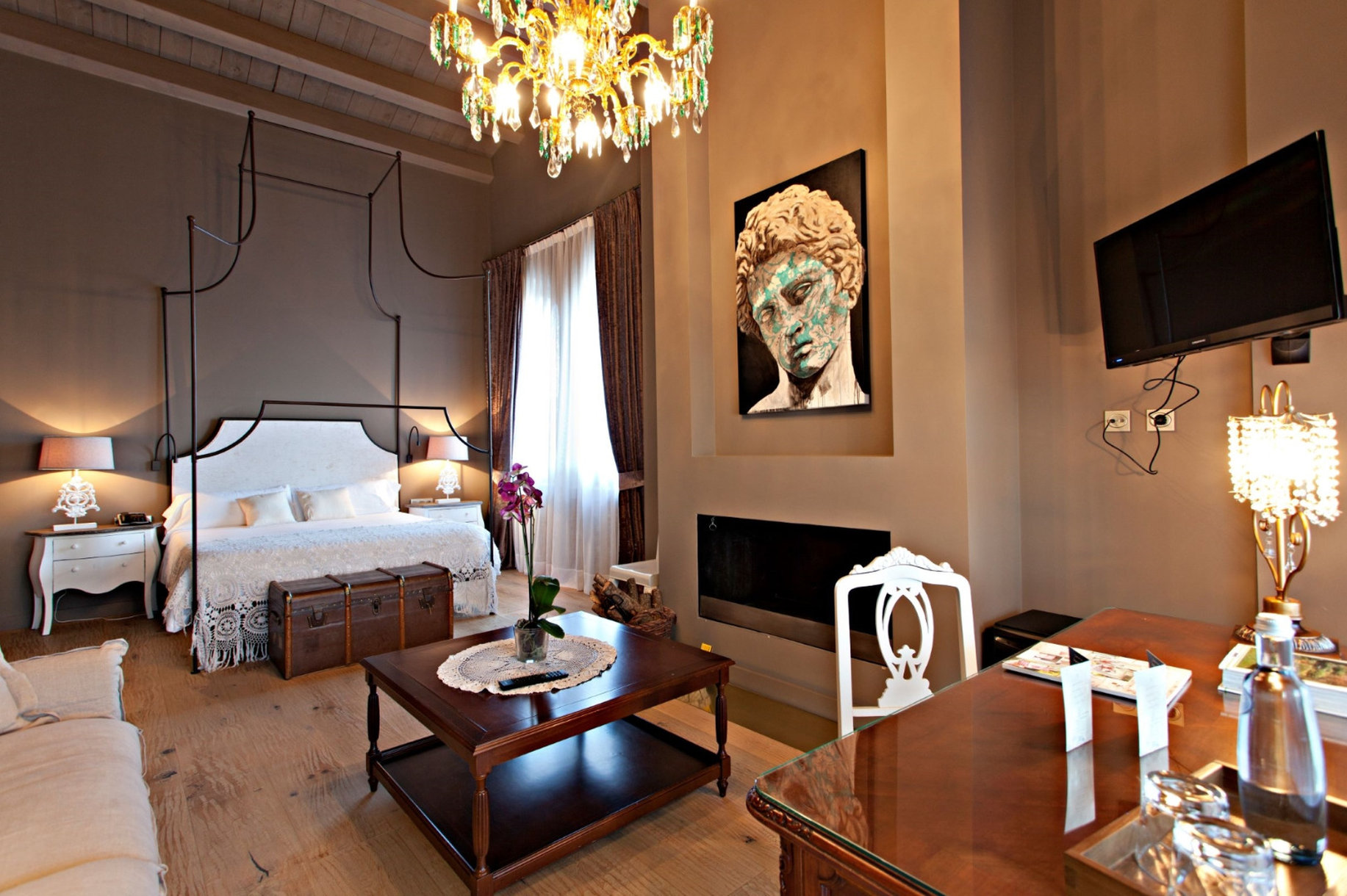 Hotel La Vella Farga, Lladurs by null