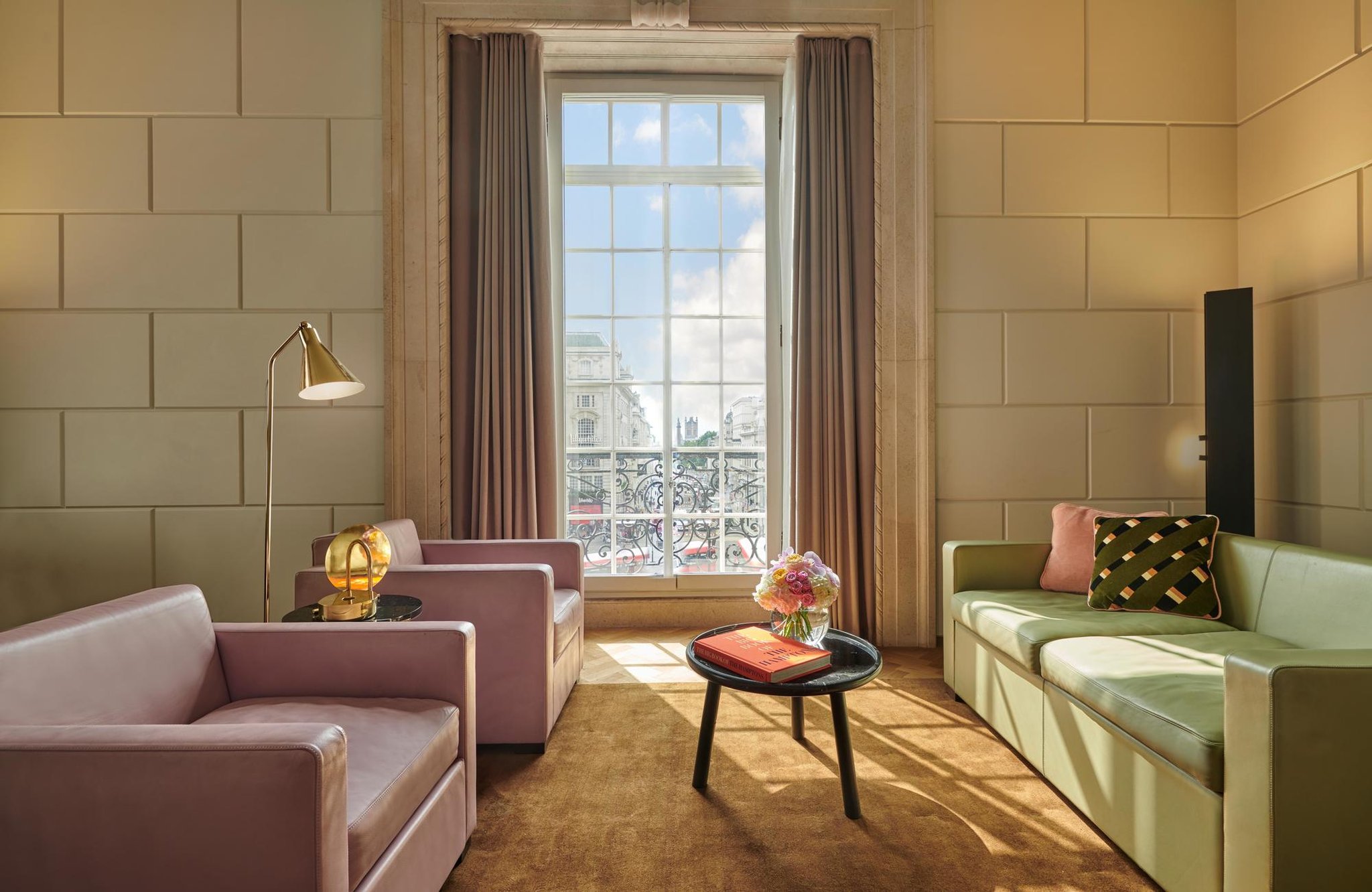 Hotel Café Royal by null