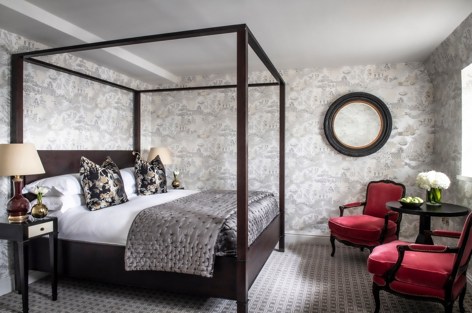 The Kensington Hotel by null