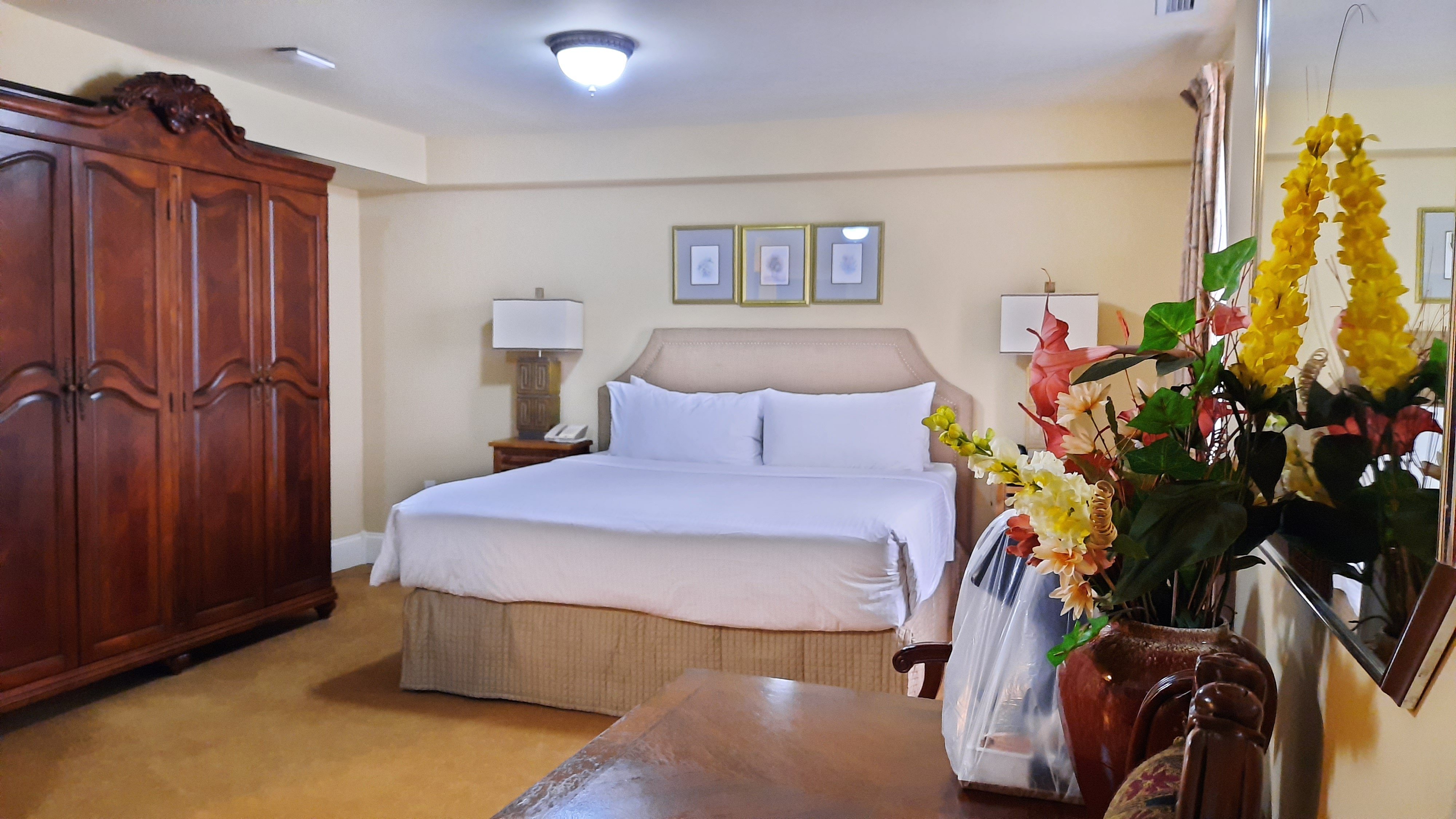 Grant Hall Hotel by null