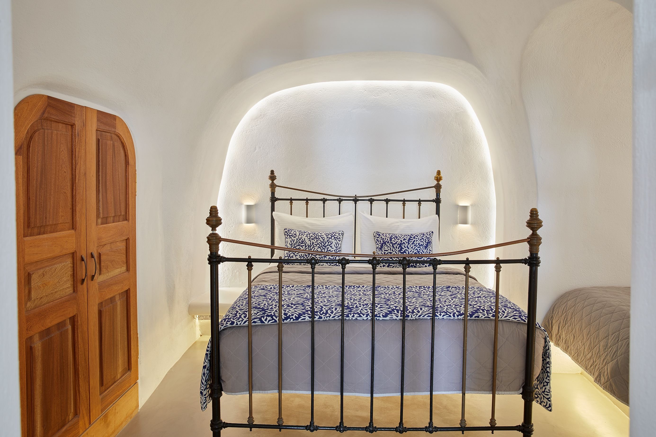 La Perla Villas and Suites by null