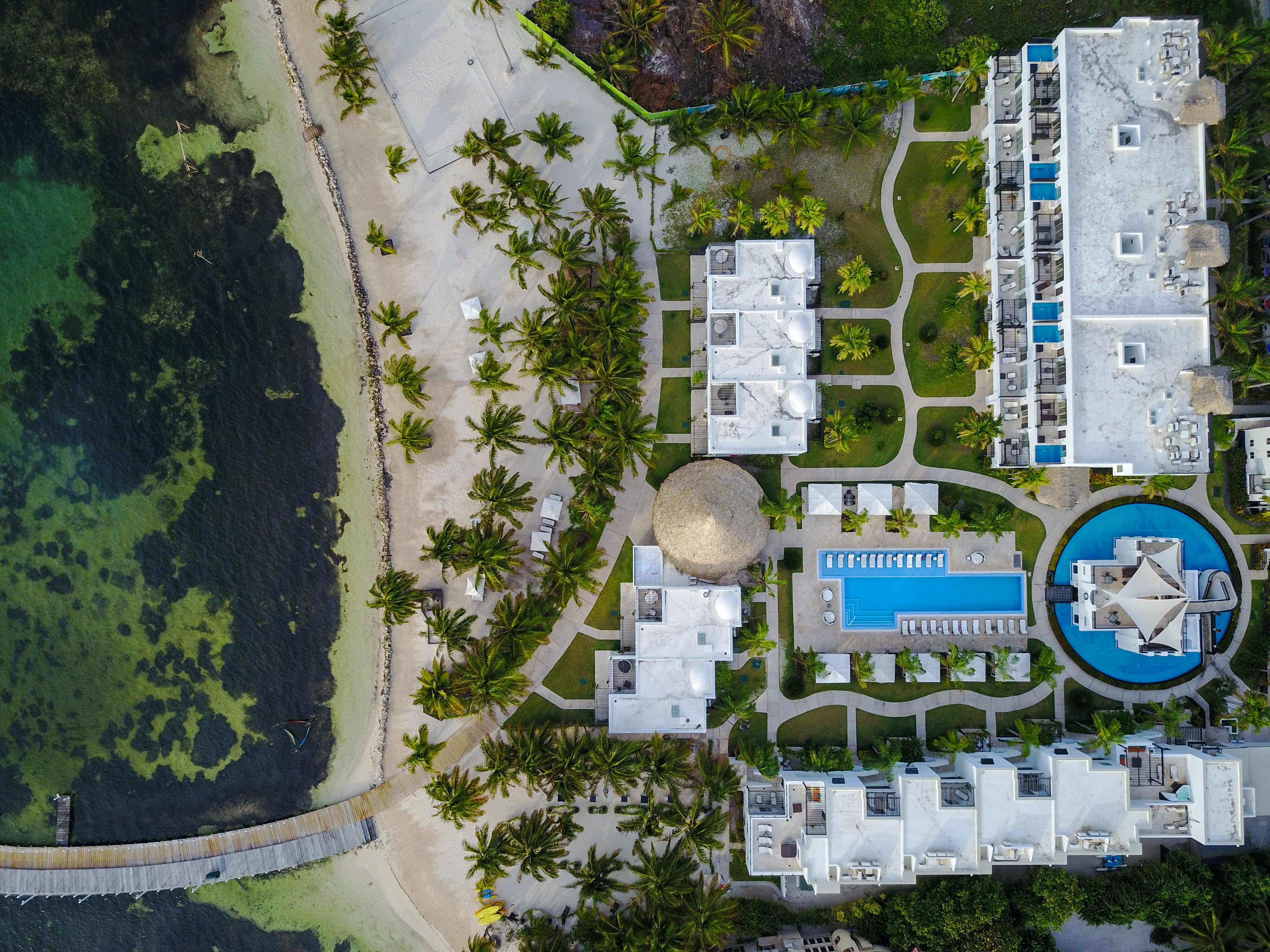 Las Terrazas Resort & Residences by null