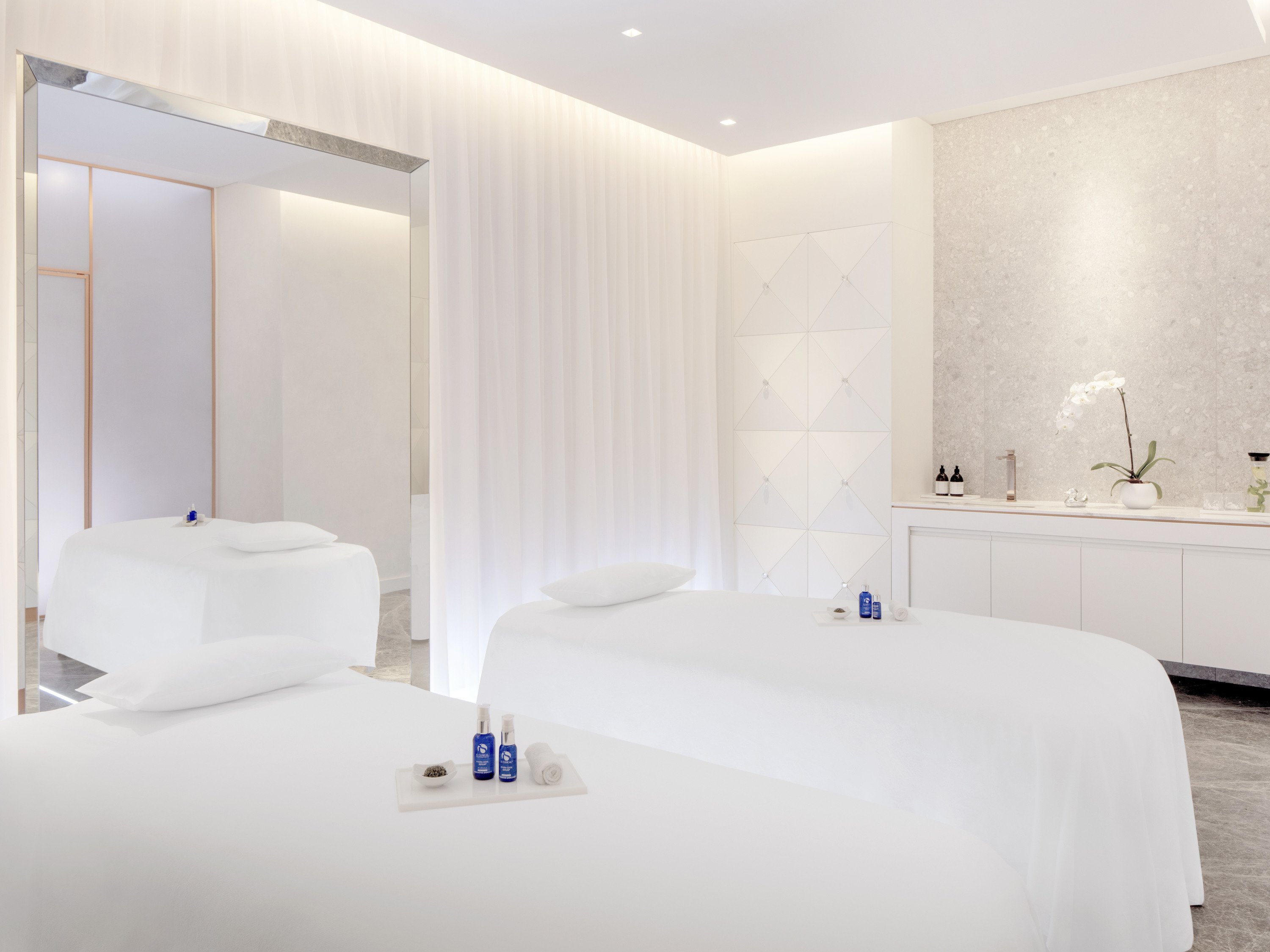 SLS Dubai Hotel & Residences by null