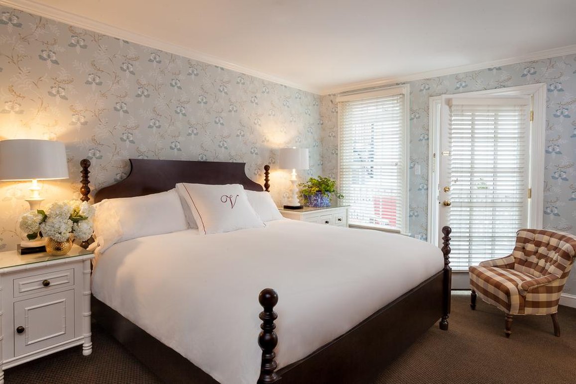Virginia Hotel & Cottages by null