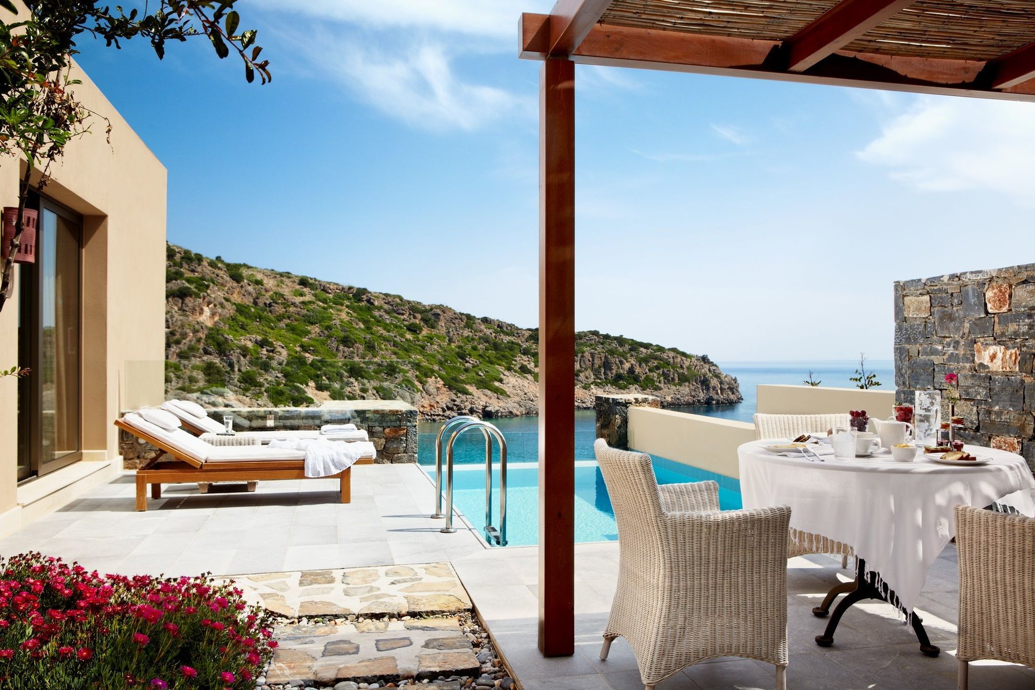 Daios Cove by null