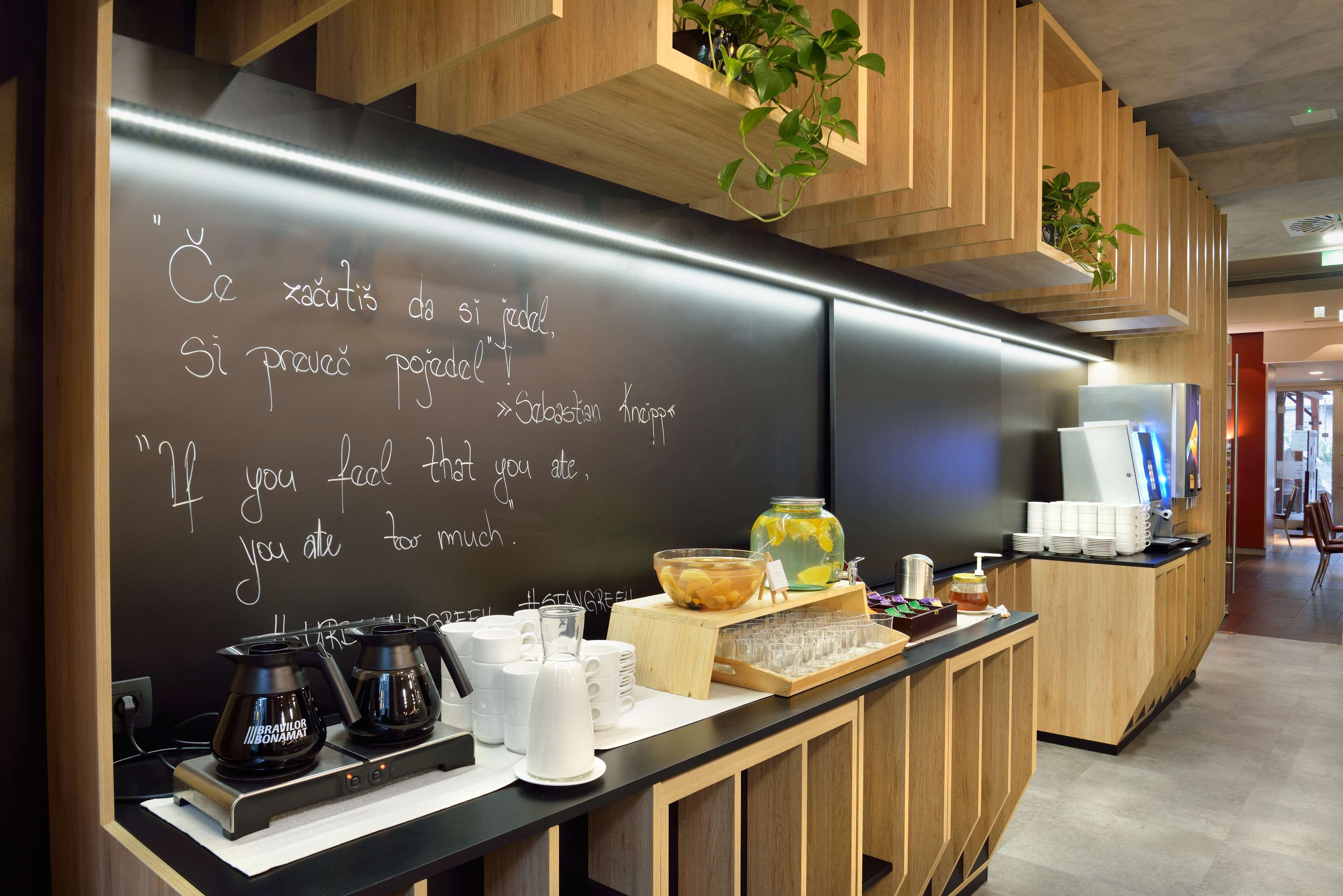 B&B Hotel Ljubljana Park by null