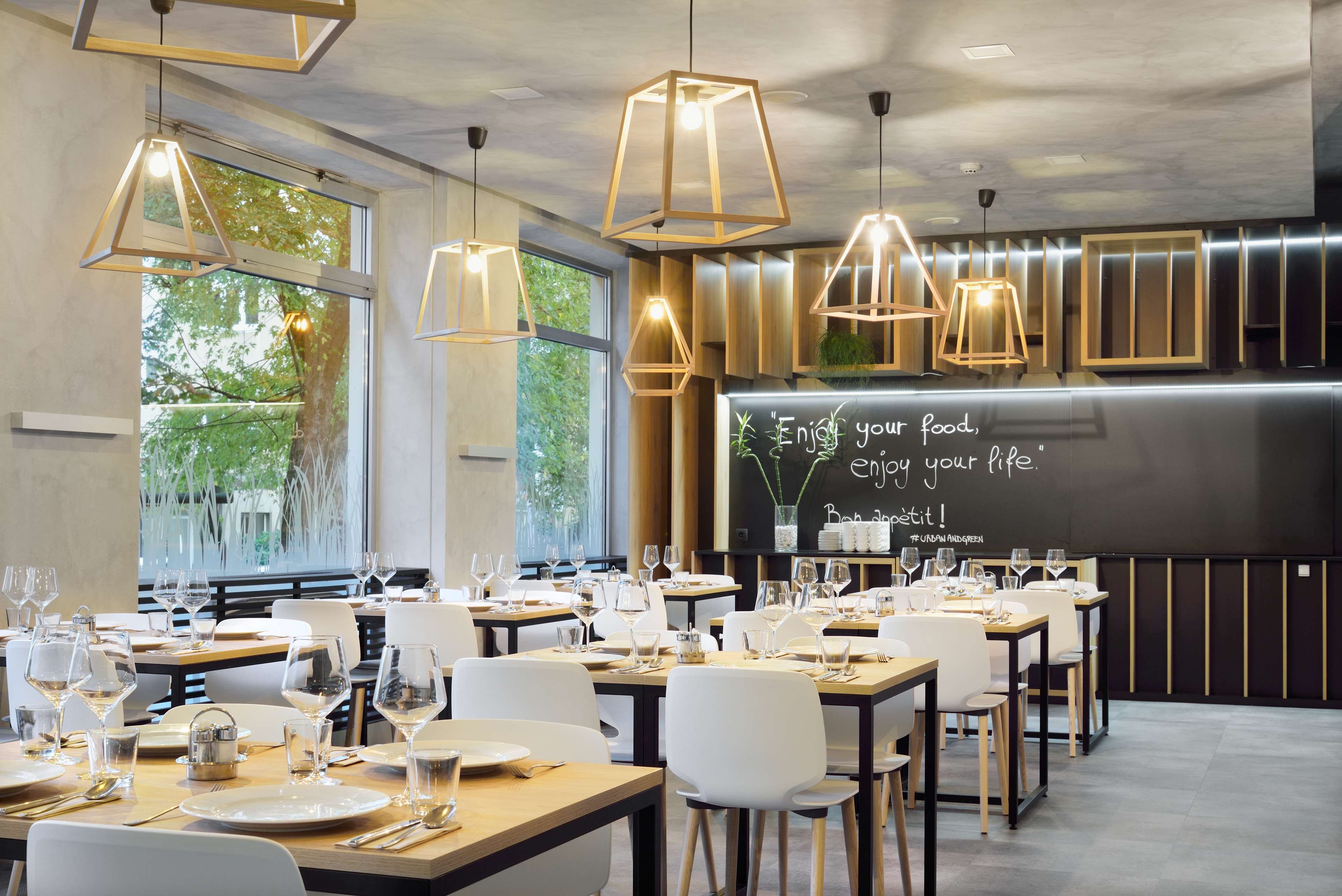 B&B Hotel Ljubljana Park by null