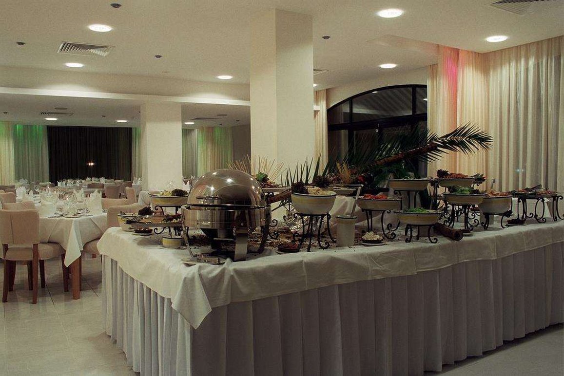 Hotel Calypso by null