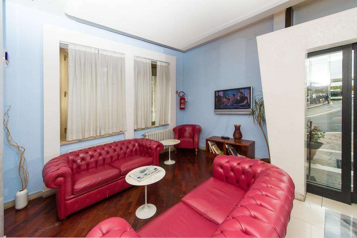 Millenium Palace by null