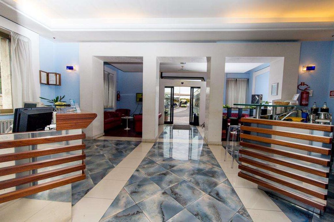 Millenium Palace by null