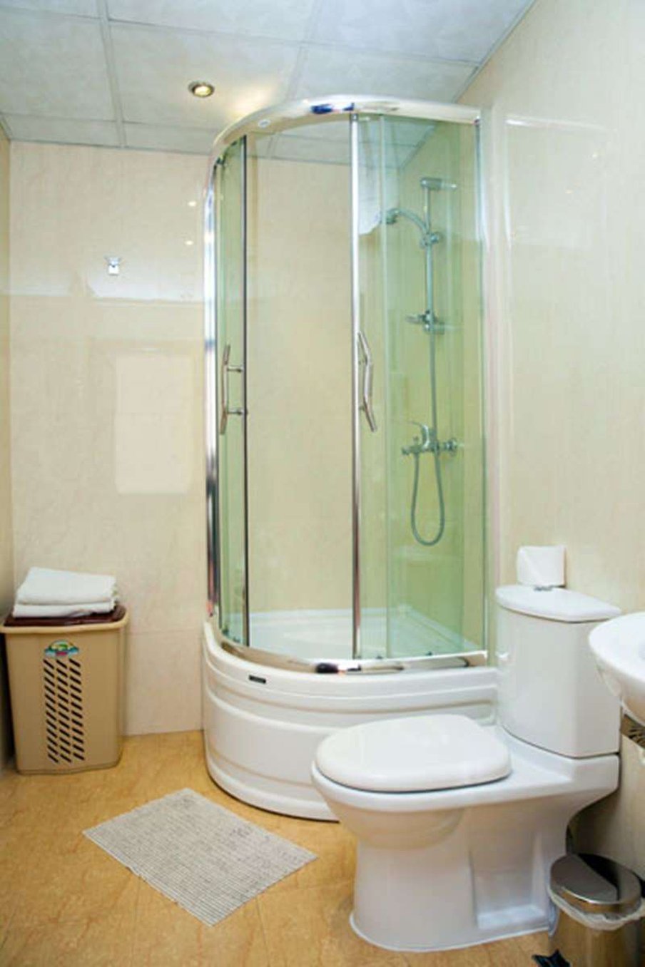 Azcot Hotel by null