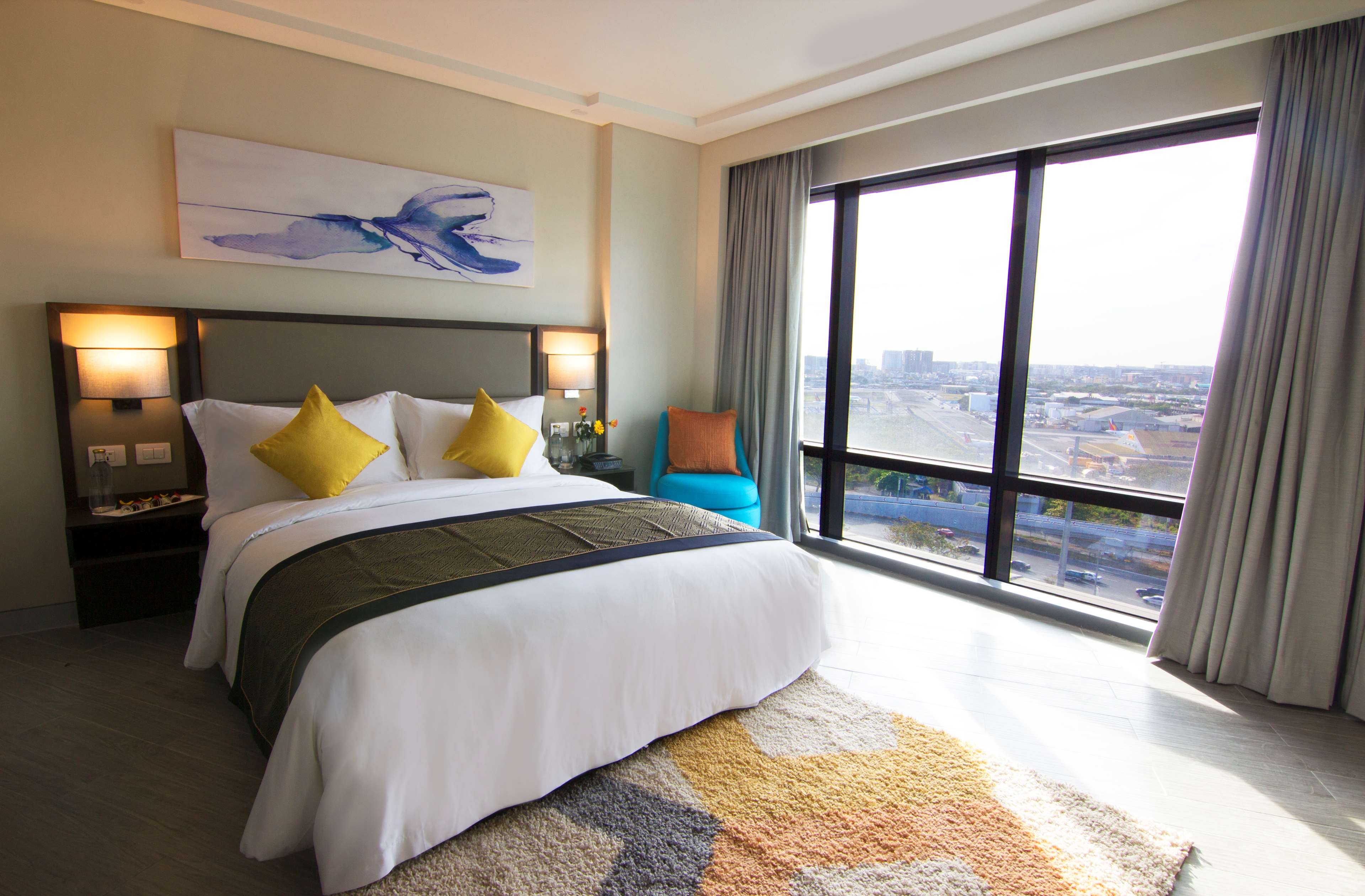 Savoy Hotel Manila by null