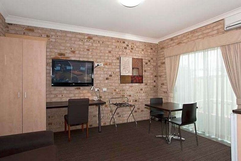 Highlander Motor Inn & Apartments Toowoomba by null