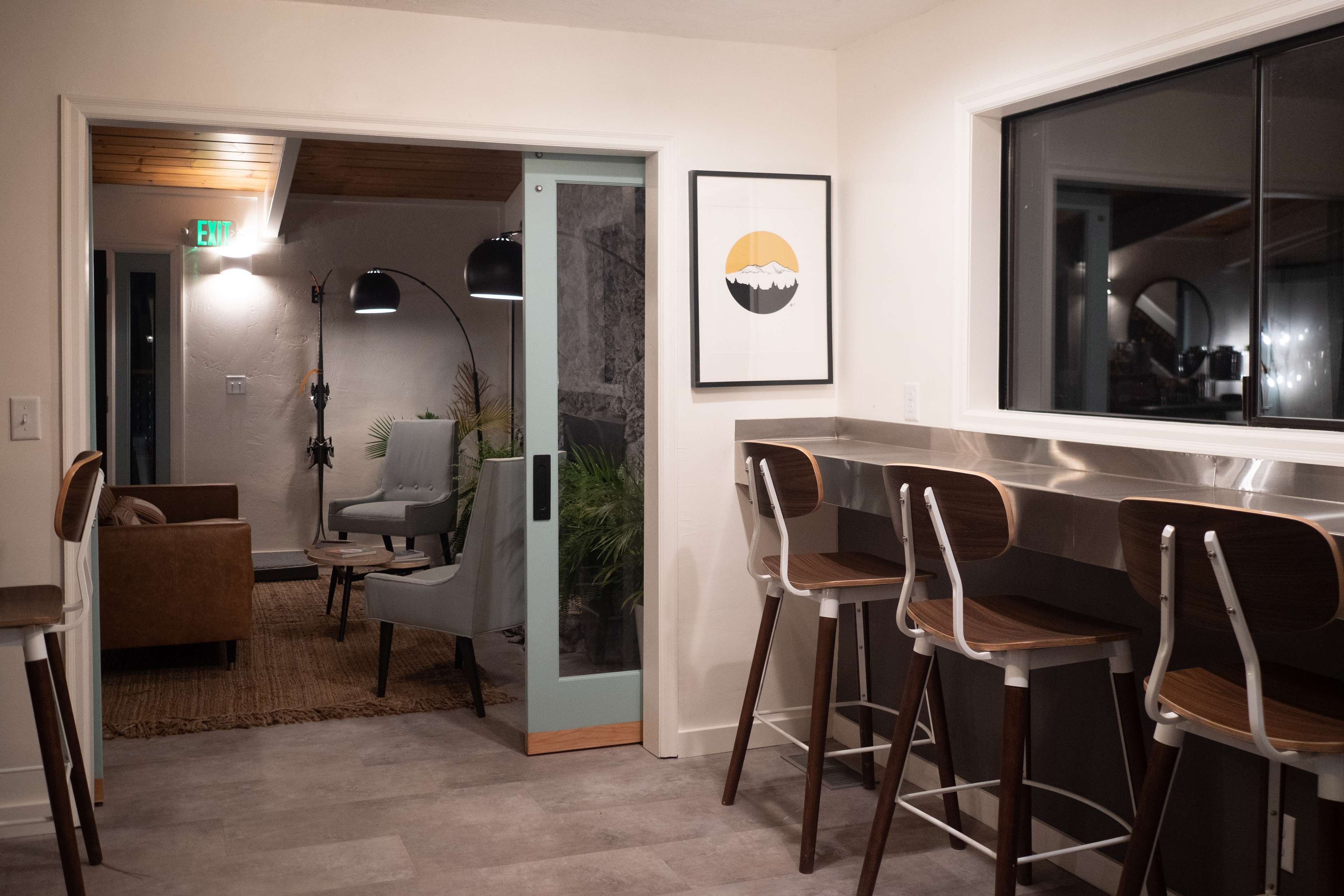 Summit View Inn by null