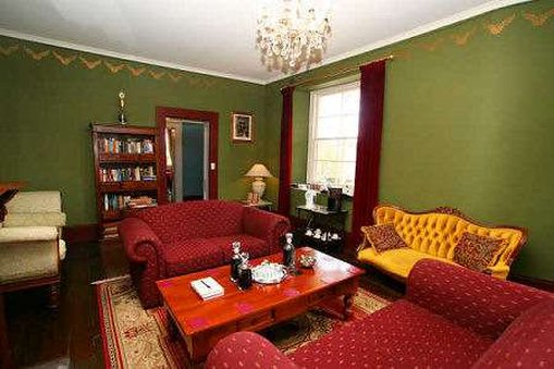 The Lodge on Elizabeth by null