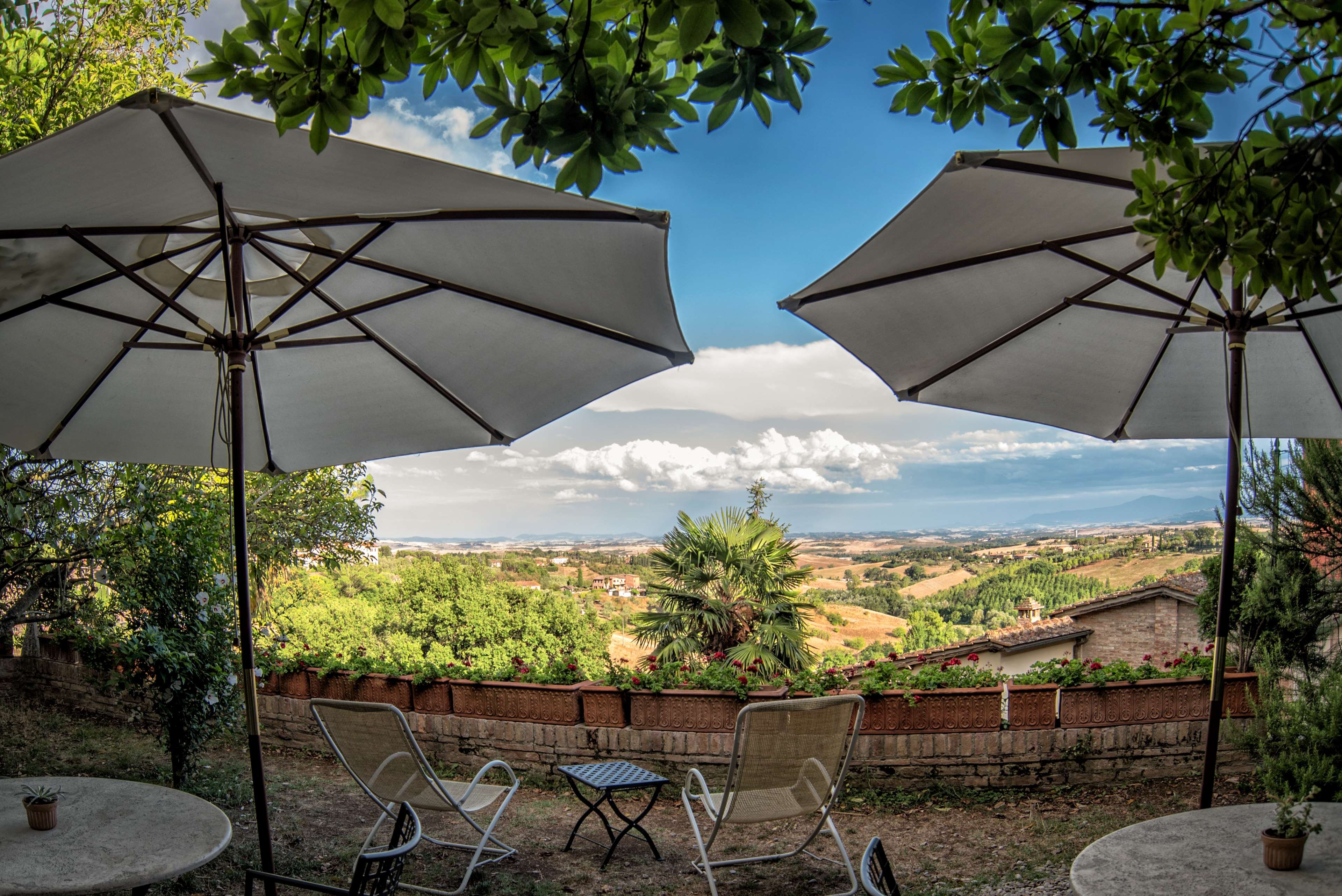 Hotel Santa Caterina Siena by Google