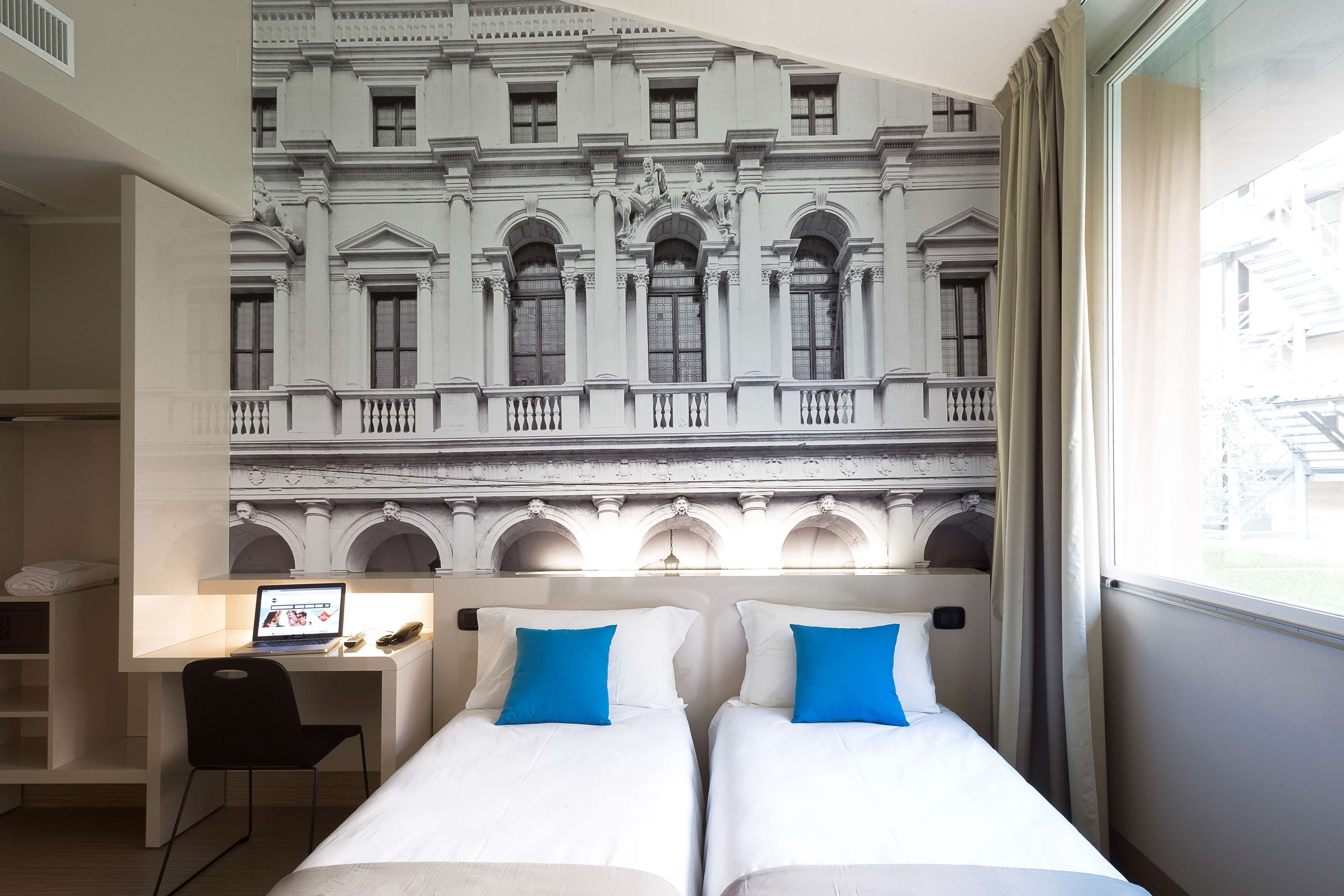 B&B HOTEL Bergamo City photo 8