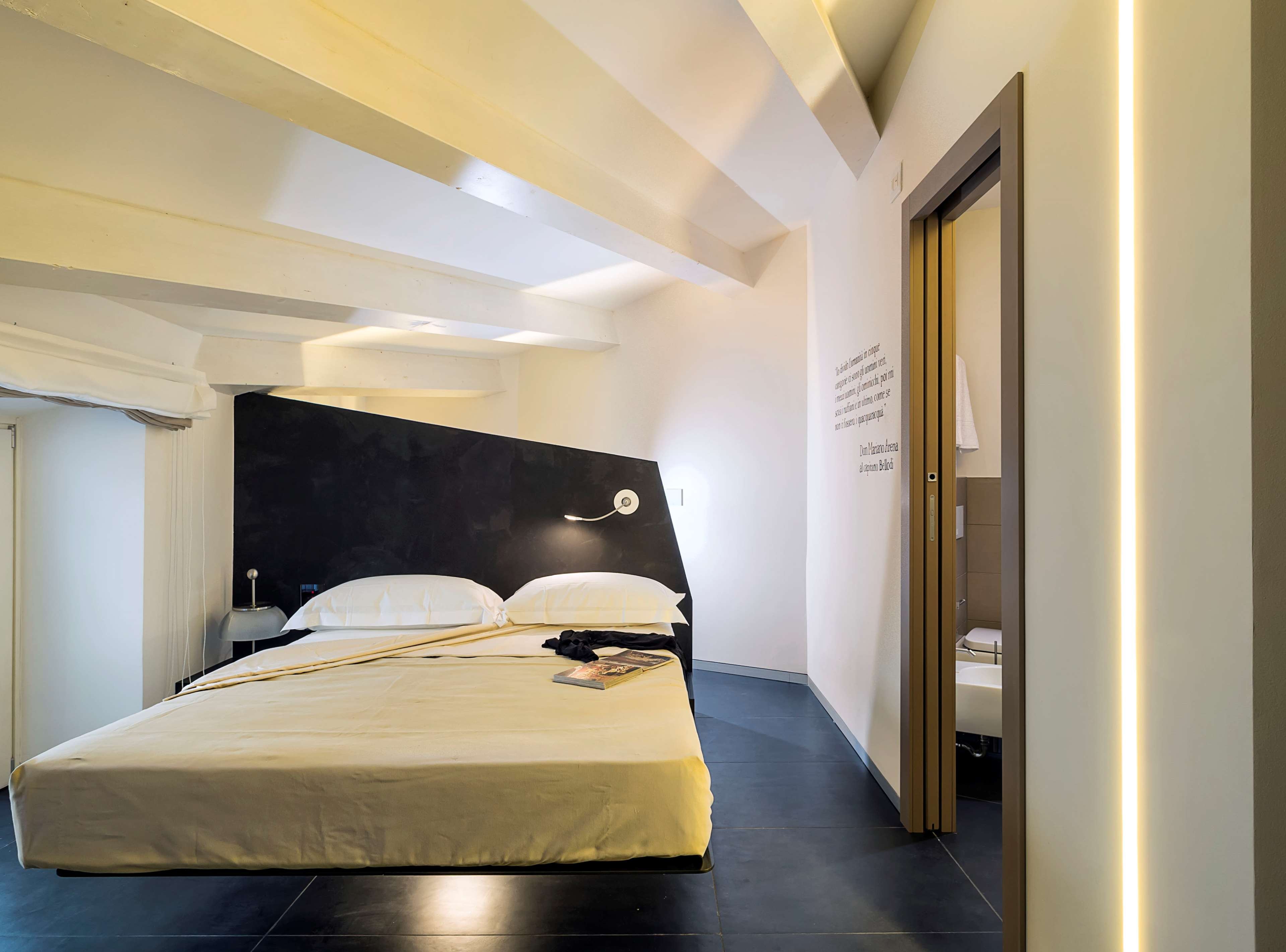 Duomo Suites & SPA by null