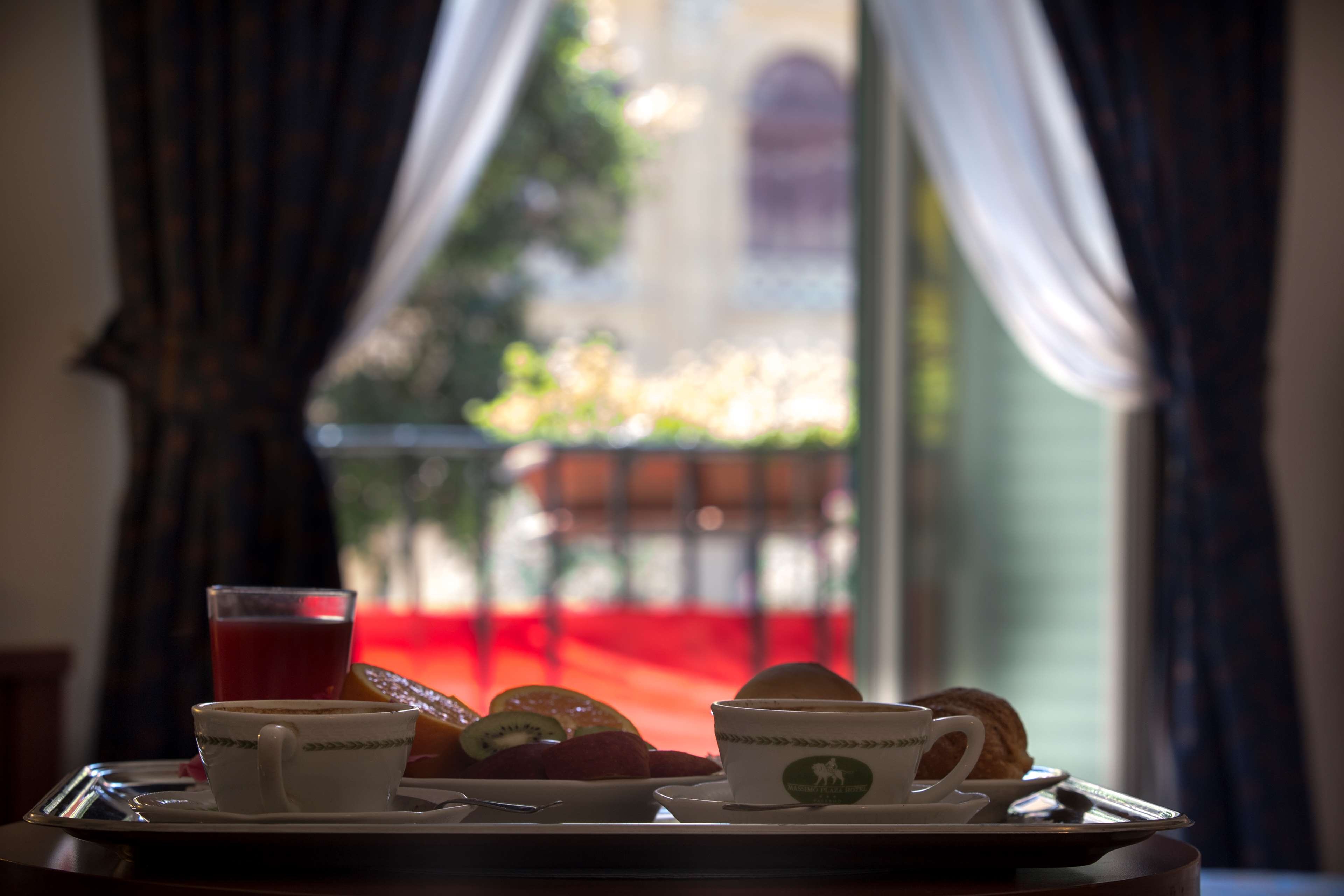 Massimo Plaza Hotel by null