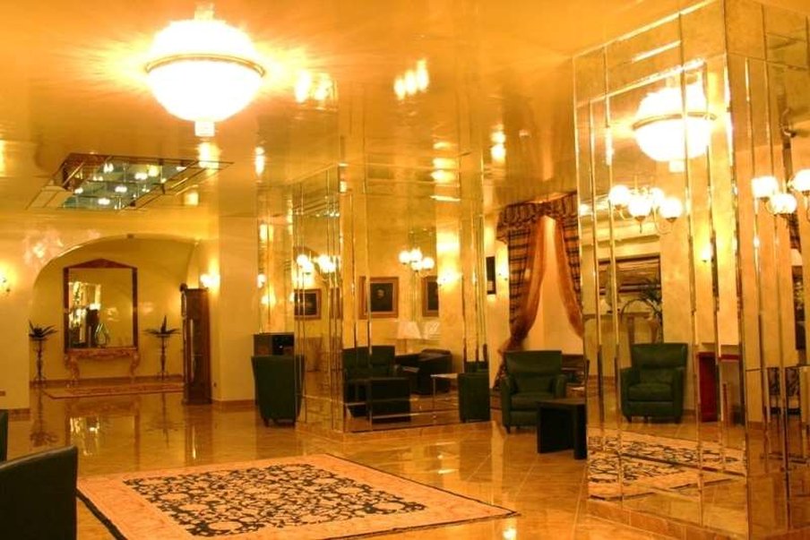 Hotel Europa by null