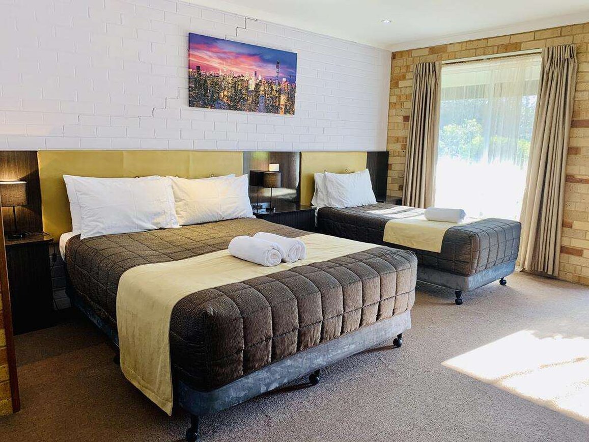 Burringa Garden Motel photo 4